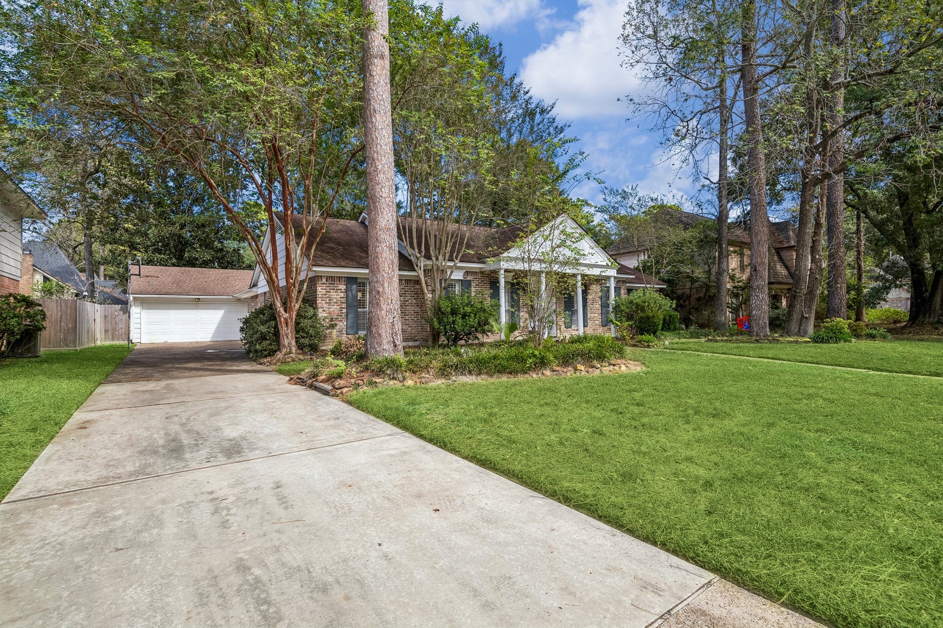 3427 Tree Lane, Kingwood, TX 77339 3427 Tree Lane, Kingwood, TX 77339
