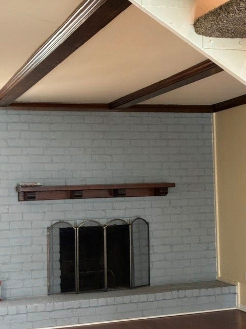 2917 Nottingham Lane, Missouri City, TX 77459 fireplaces in the family room.