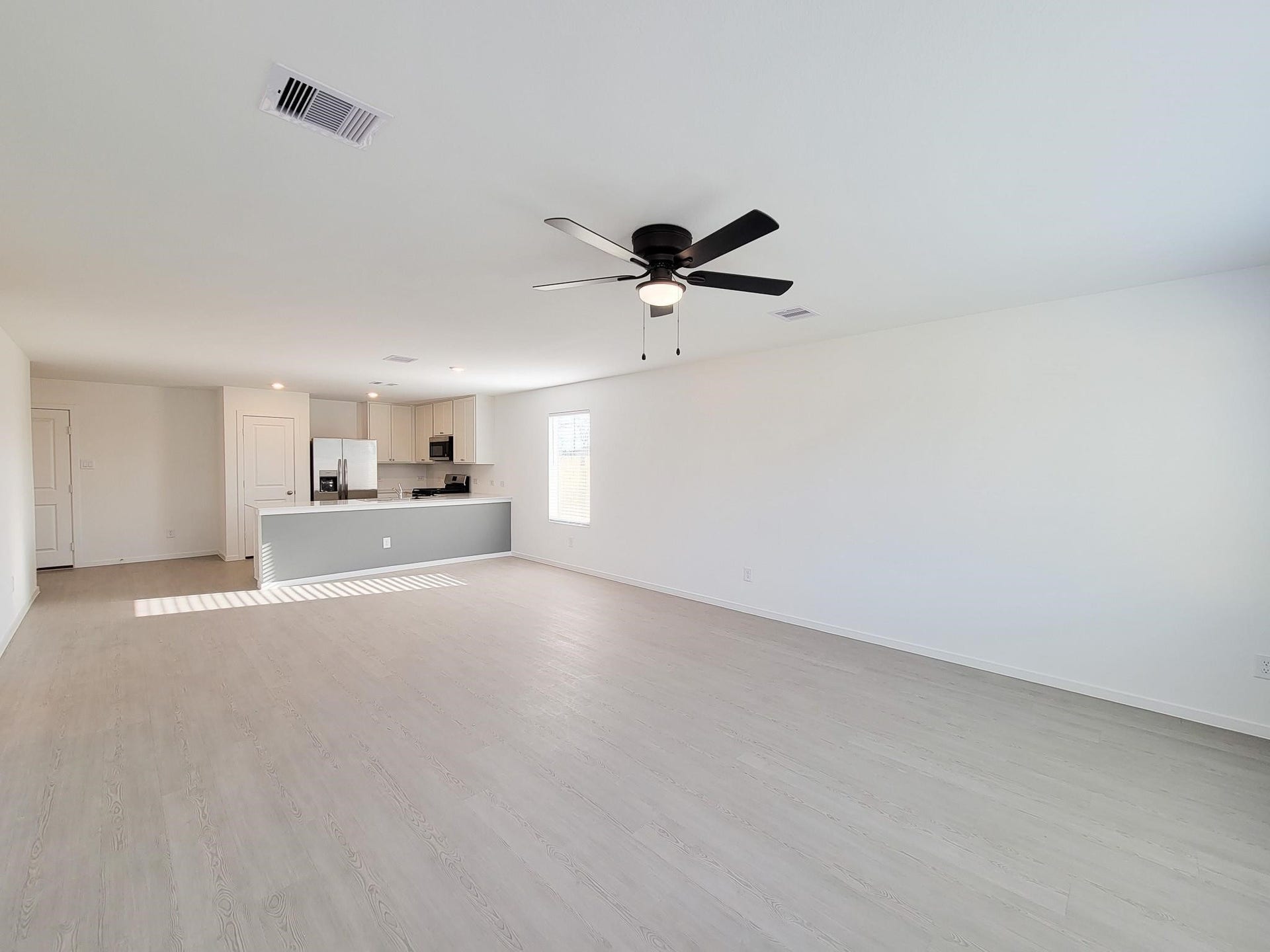 15671 PLUM BROOK DRIVE, Conroe, TX 77303 15671 PLUM BROOK DRIVE, Conroe, TX 77303