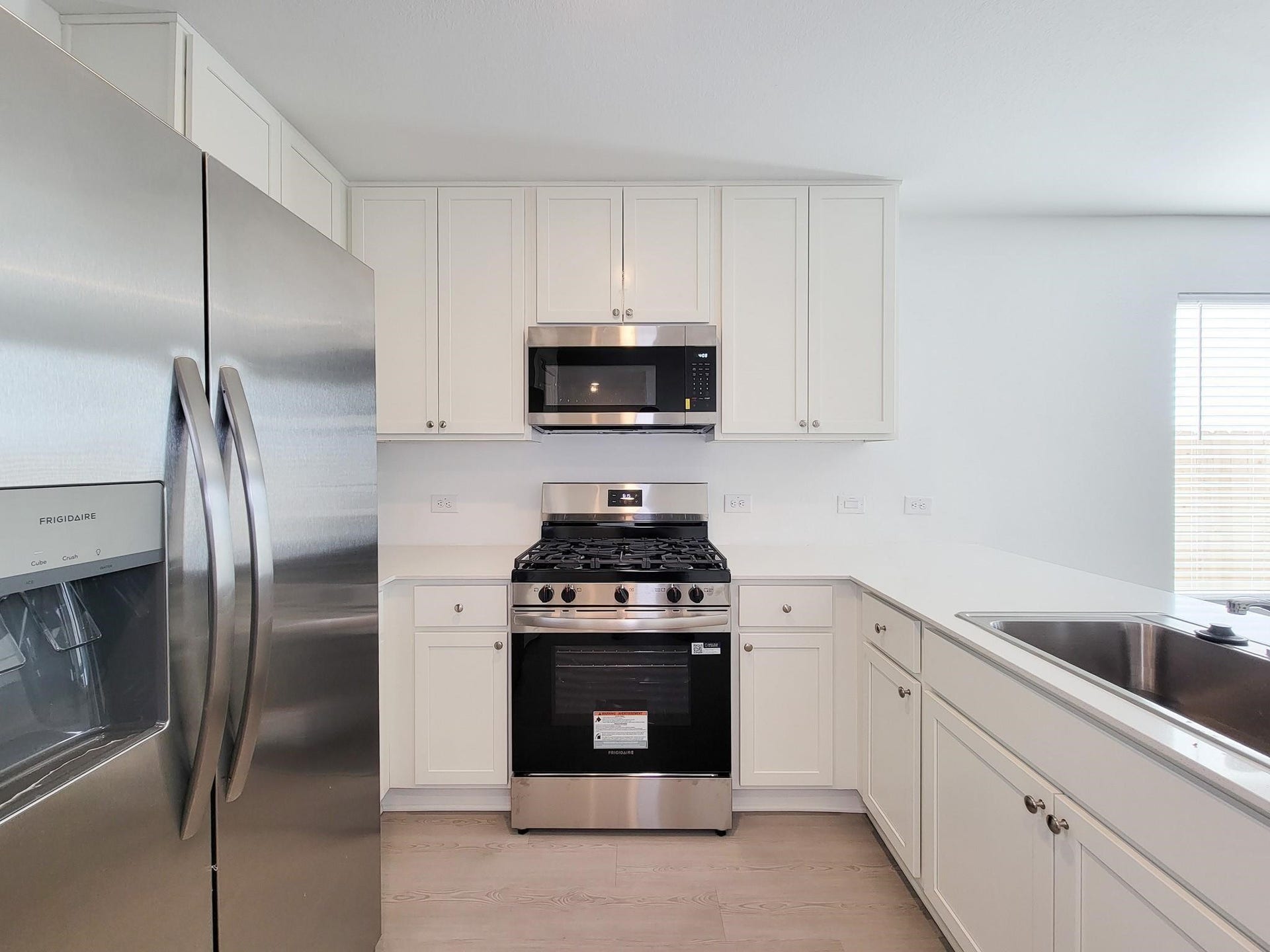 15671 PLUM BROOK DRIVE, Conroe, TX 77303 15671 PLUM BROOK DRIVE, Conroe, TX 77303