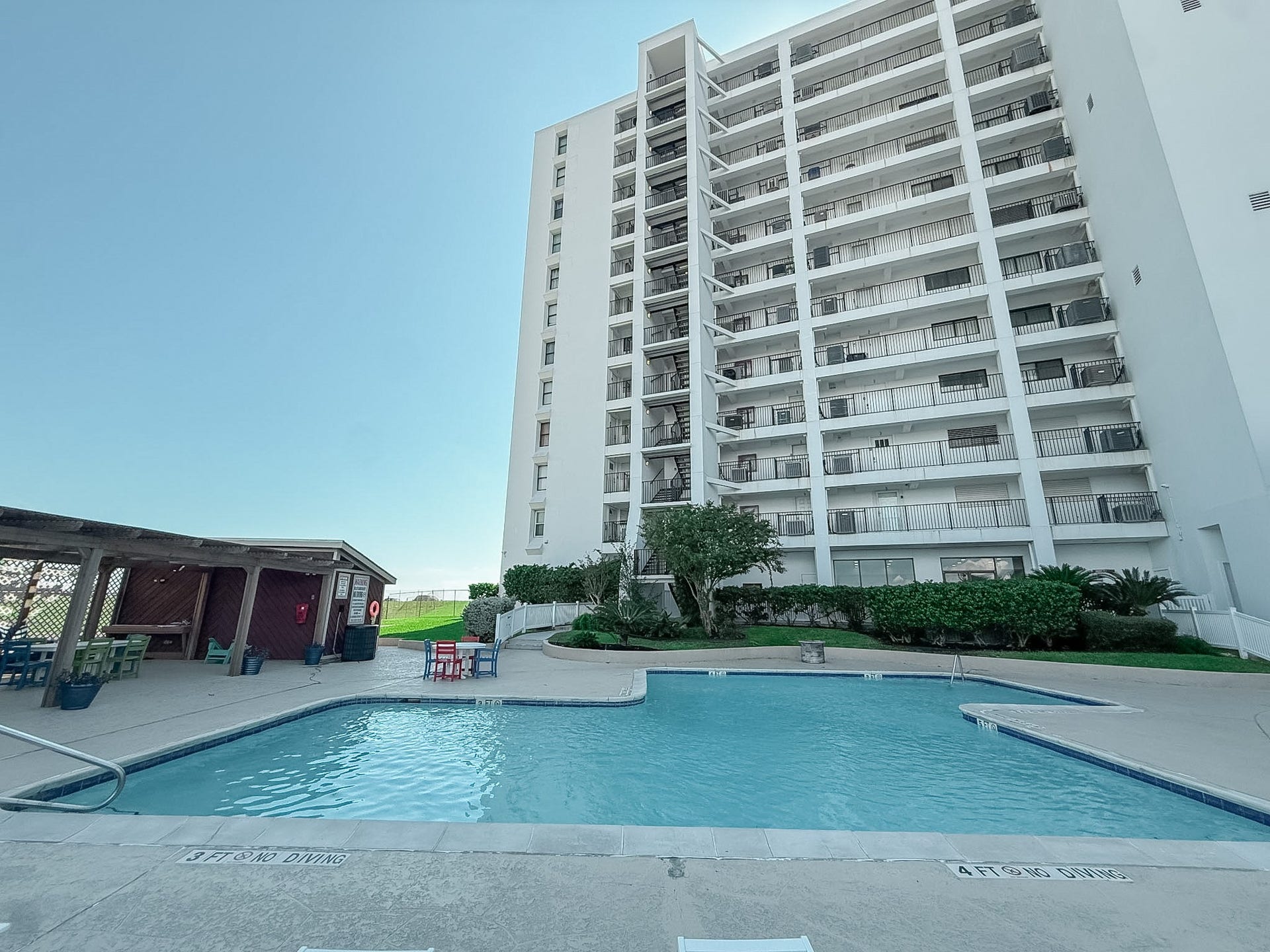 7310 Seawall Boulevard, #806, Galveston, TX 77551 7310 Seawall Boulevard, #806, Galveston, TX 77551