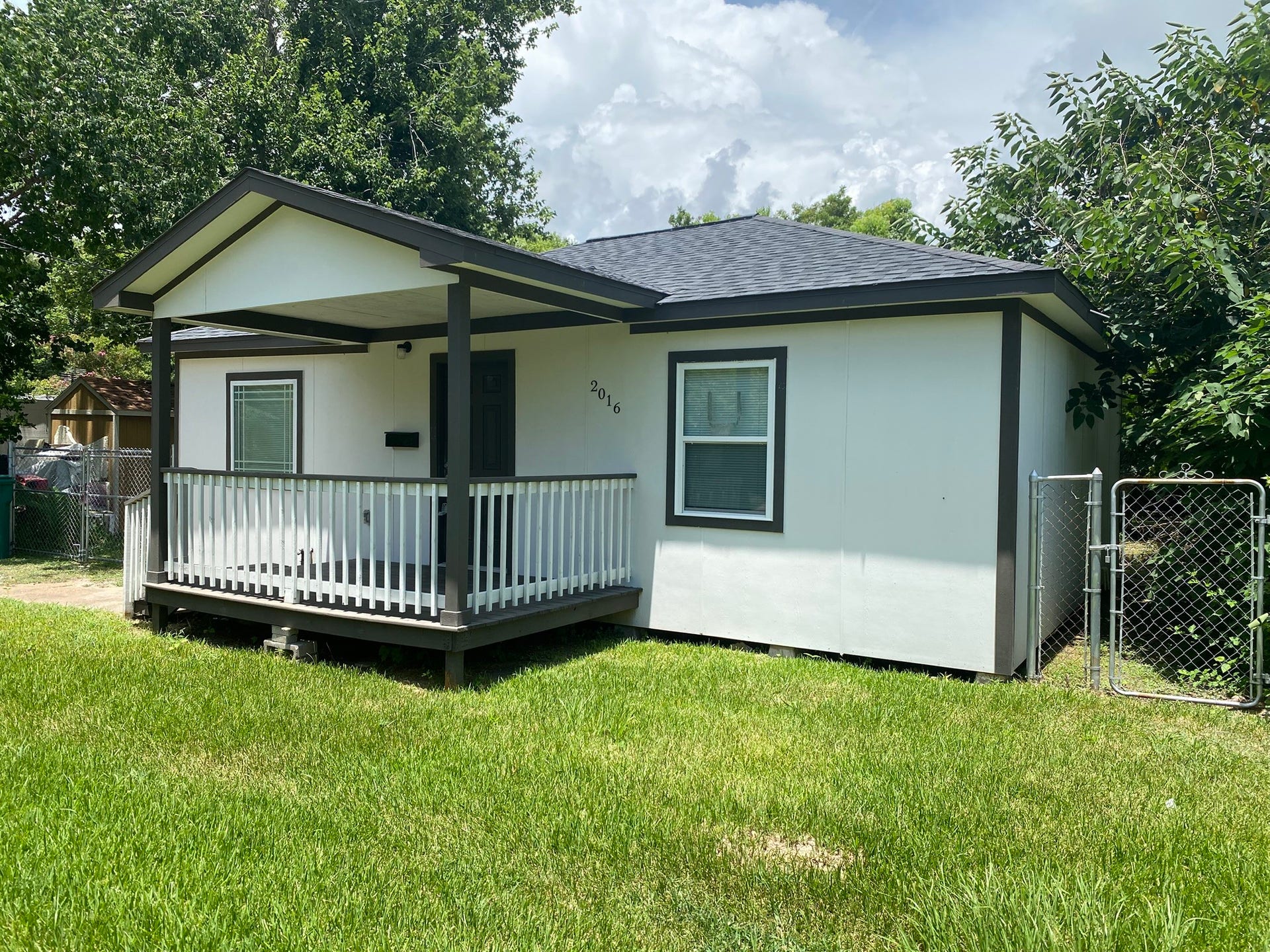 2016 Magnolia Drive, La Marque, TX 77568 2016 Magnolia Drive, La Marque, TX 77568