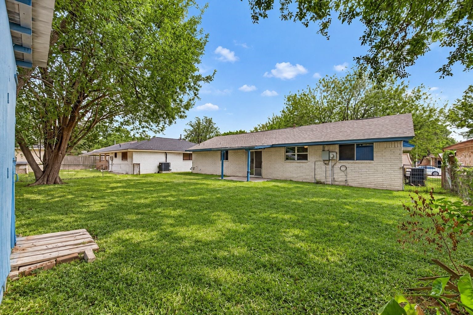 12411 Bichester Lane, Houston, TX 77039 12411 Bichester Lane, Houston, TX 77039