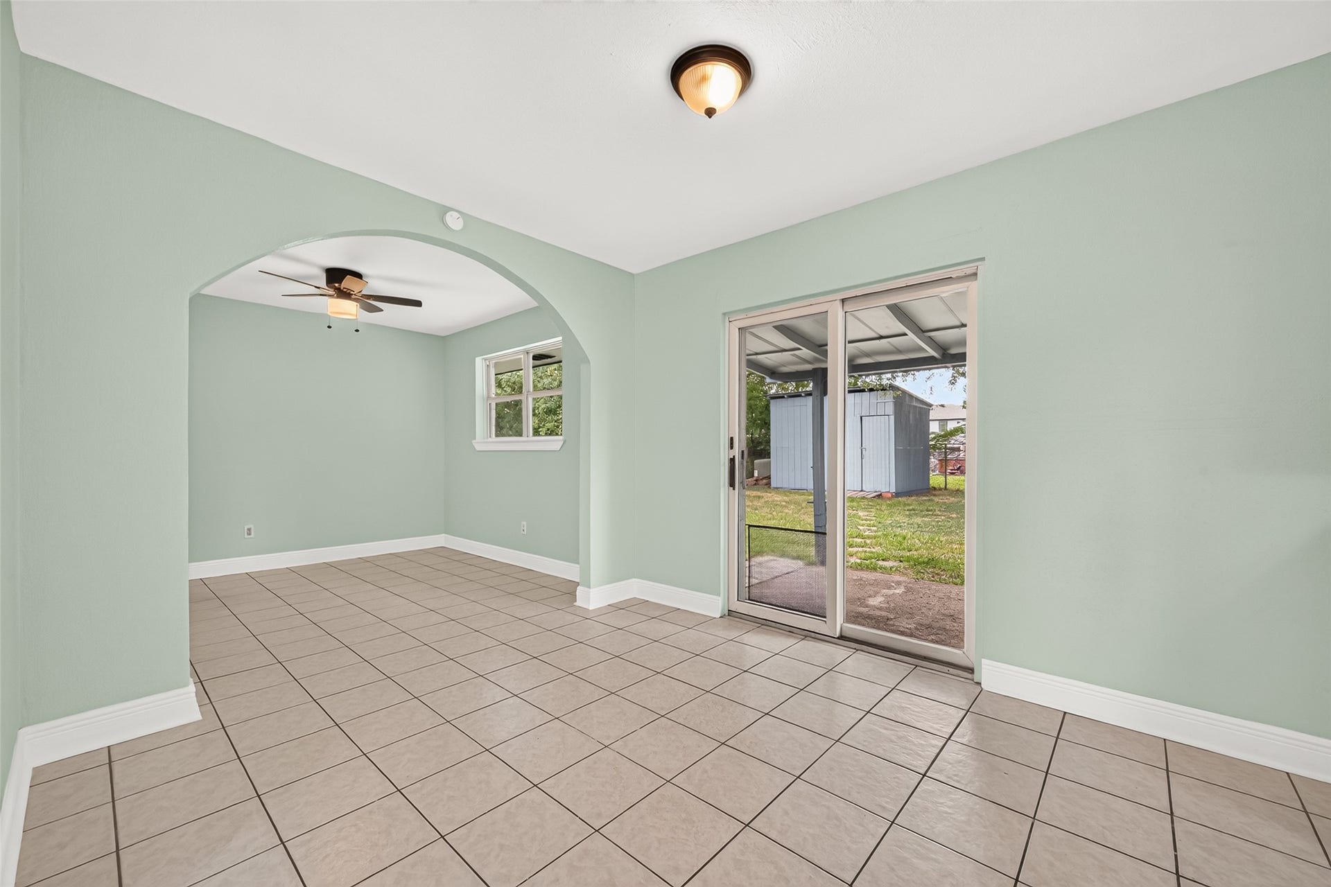 12411 Bichester Lane, Houston, TX 77039 12411 Bichester Lane, Houston, TX 77039