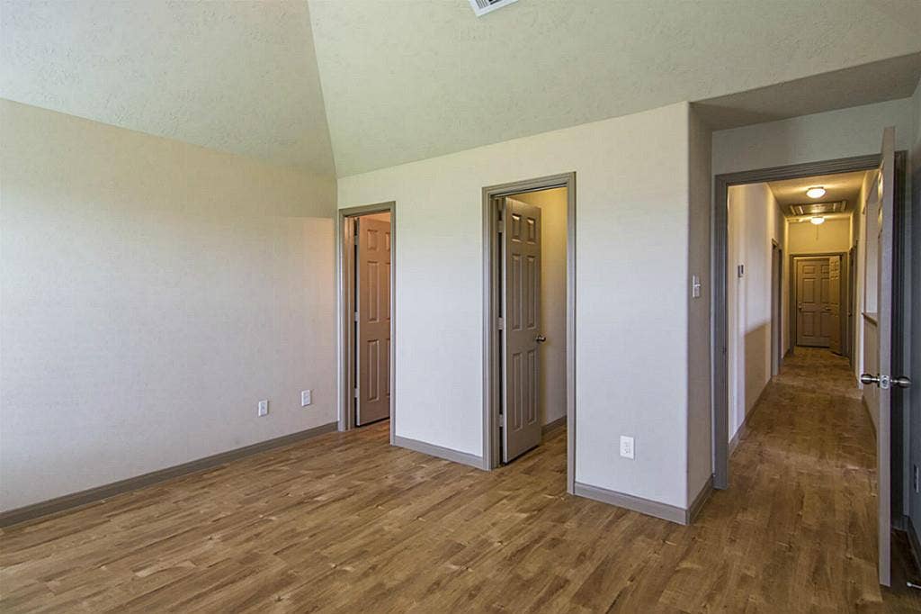 Photos may be representative of the floor plan and not the exact home. Finishes, layout, and features of the actual property for lease may vary.