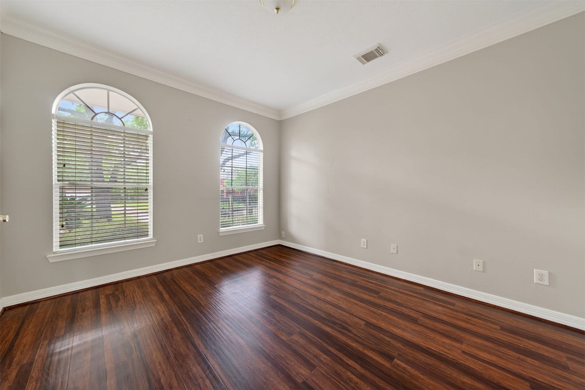 4319 Oak Forest Drive, Missouri City, TX 77459 4319 Oak Forest Drive, Missouri City, TX 77459