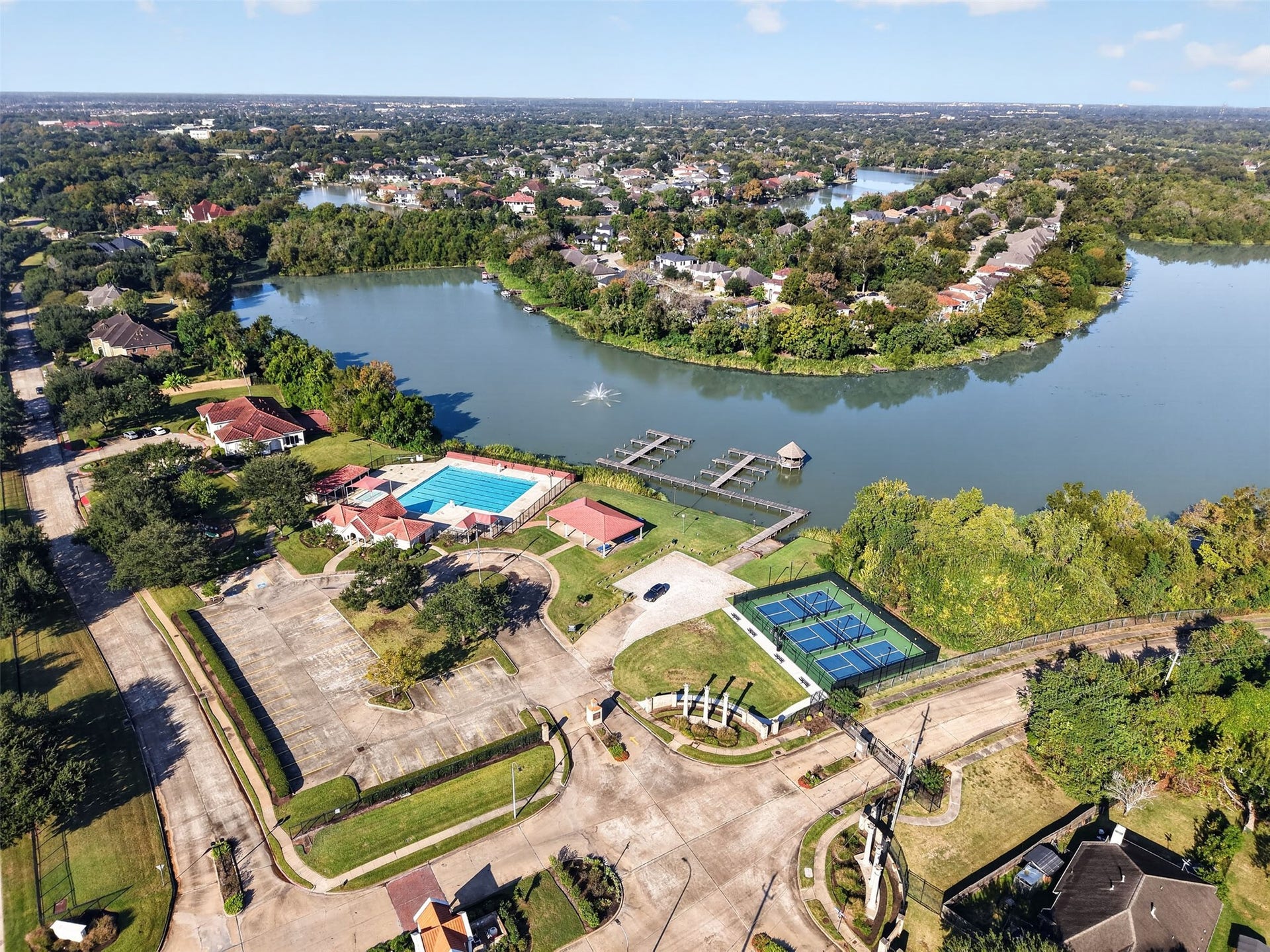 4319 Oak Forest Drive, Missouri City, TX 77459 4319 Oak Forest Drive, Missouri City, TX 77459