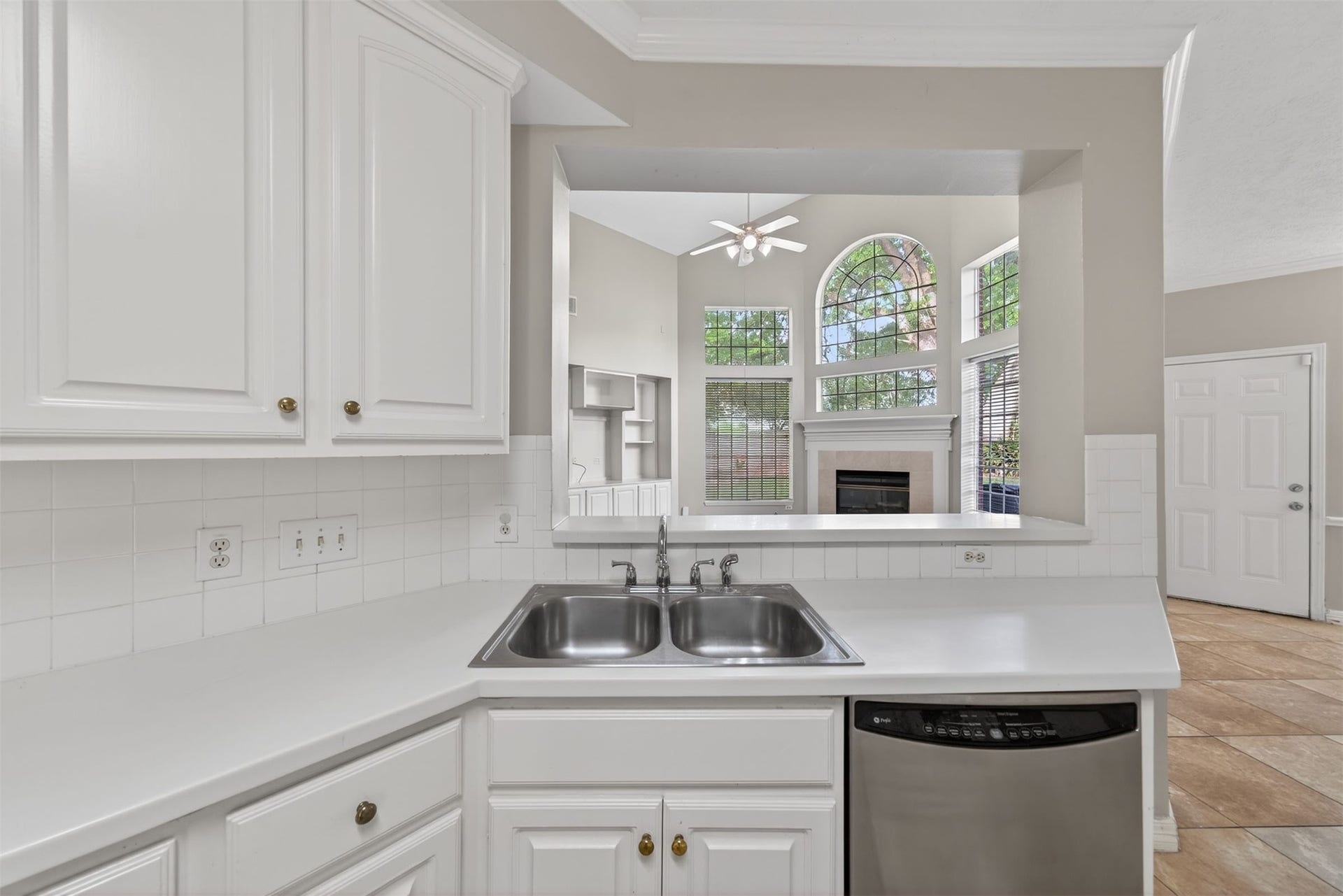 4319 Oak Forest Drive, Missouri City, TX 77459 4319 Oak Forest Drive, Missouri City, TX 77459