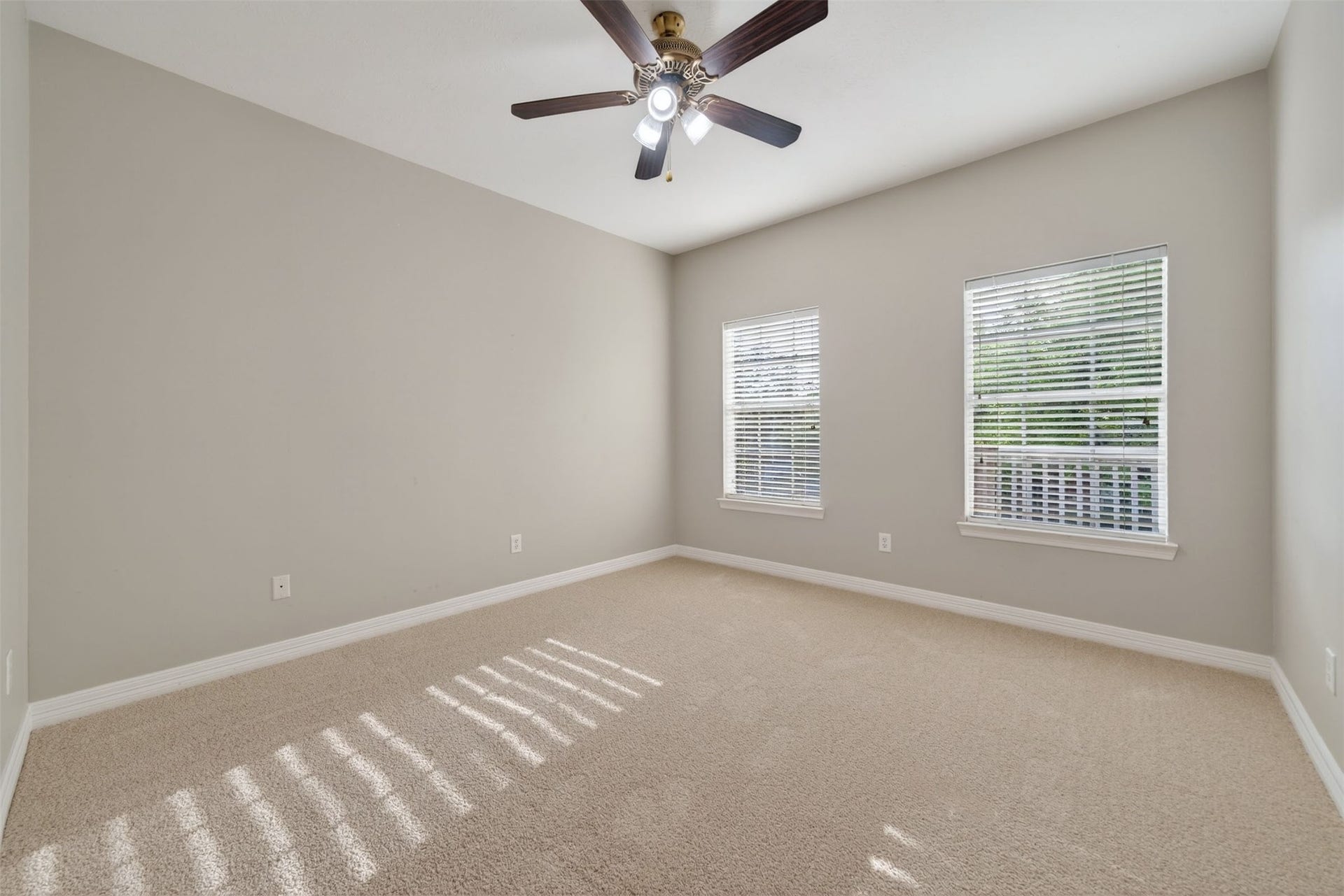 4319 Oak Forest Drive, Missouri City, TX 77459 4319 Oak Forest Drive, Missouri City, TX 77459