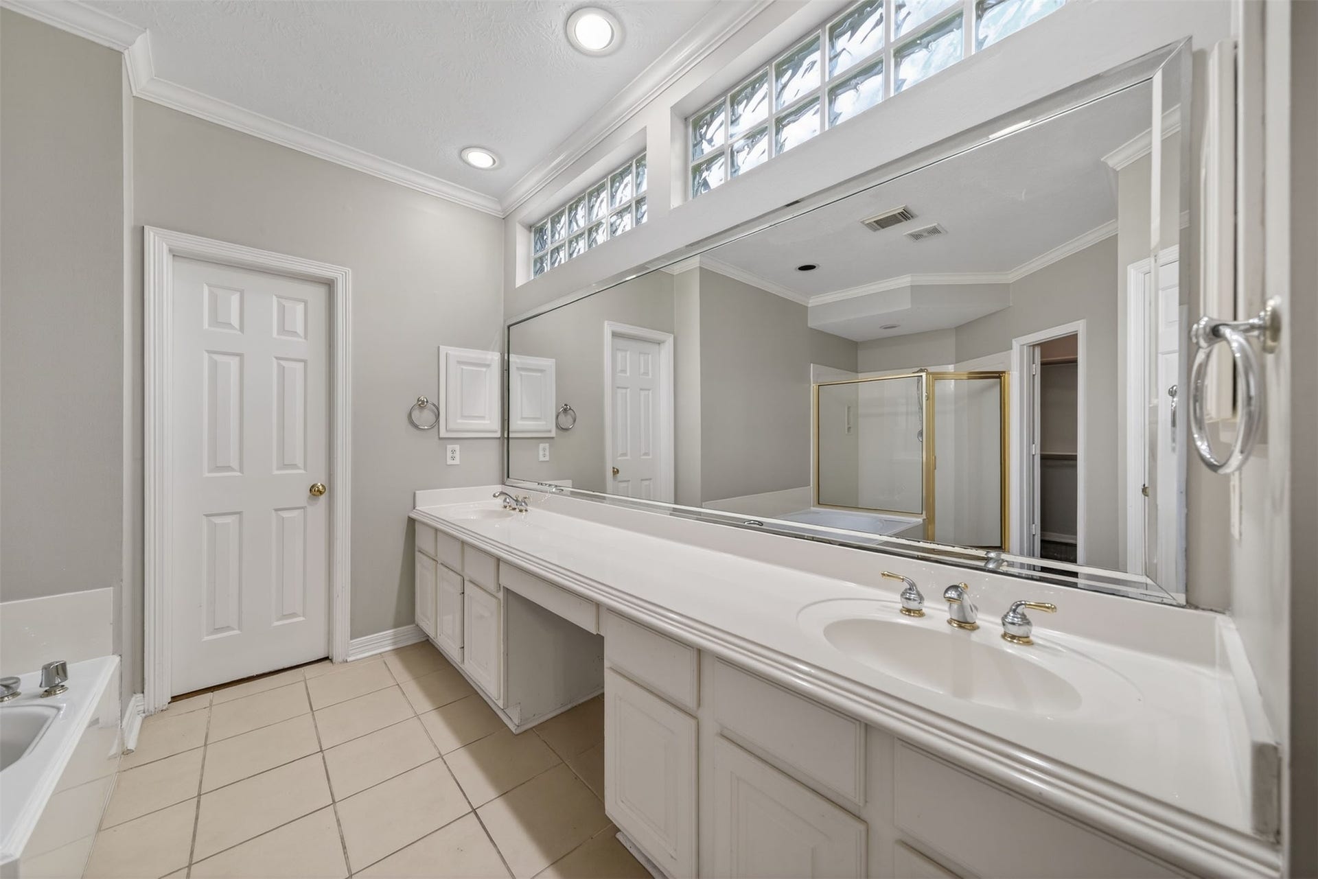 4319 Oak Forest Drive, Missouri City, TX 77459 4319 Oak Forest Drive, Missouri City, TX 77459