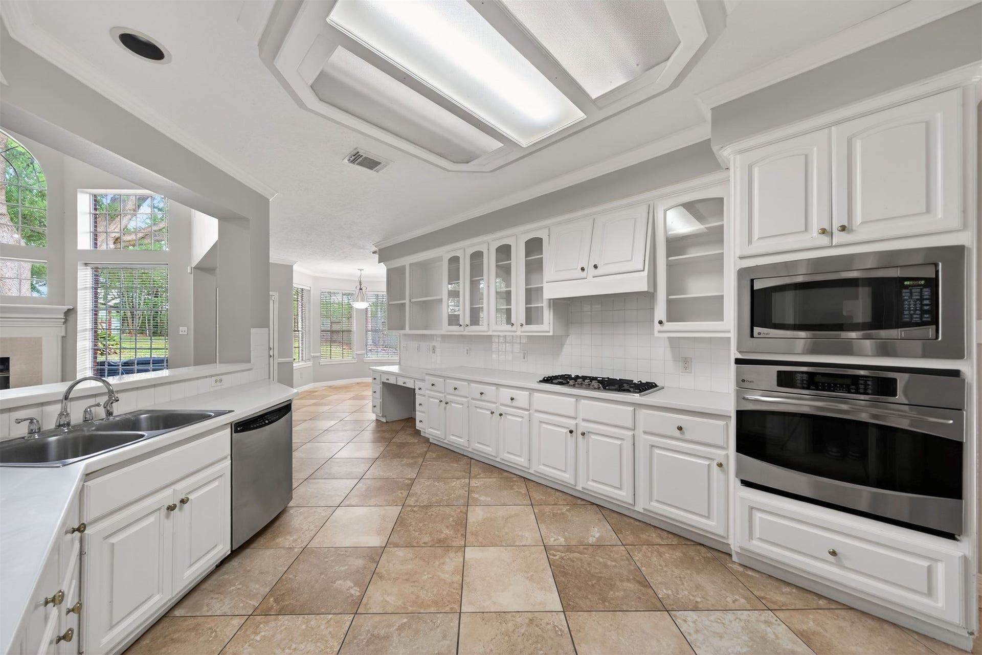 4319 Oak Forest Drive, Missouri City, TX 77459 4319 Oak Forest Drive, Missouri City, TX 77459