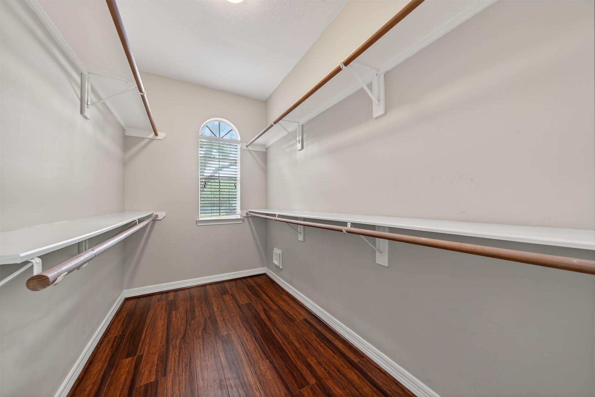 4319 Oak Forest Drive, Missouri City, TX 77459 4319 Oak Forest Drive, Missouri City, TX 77459