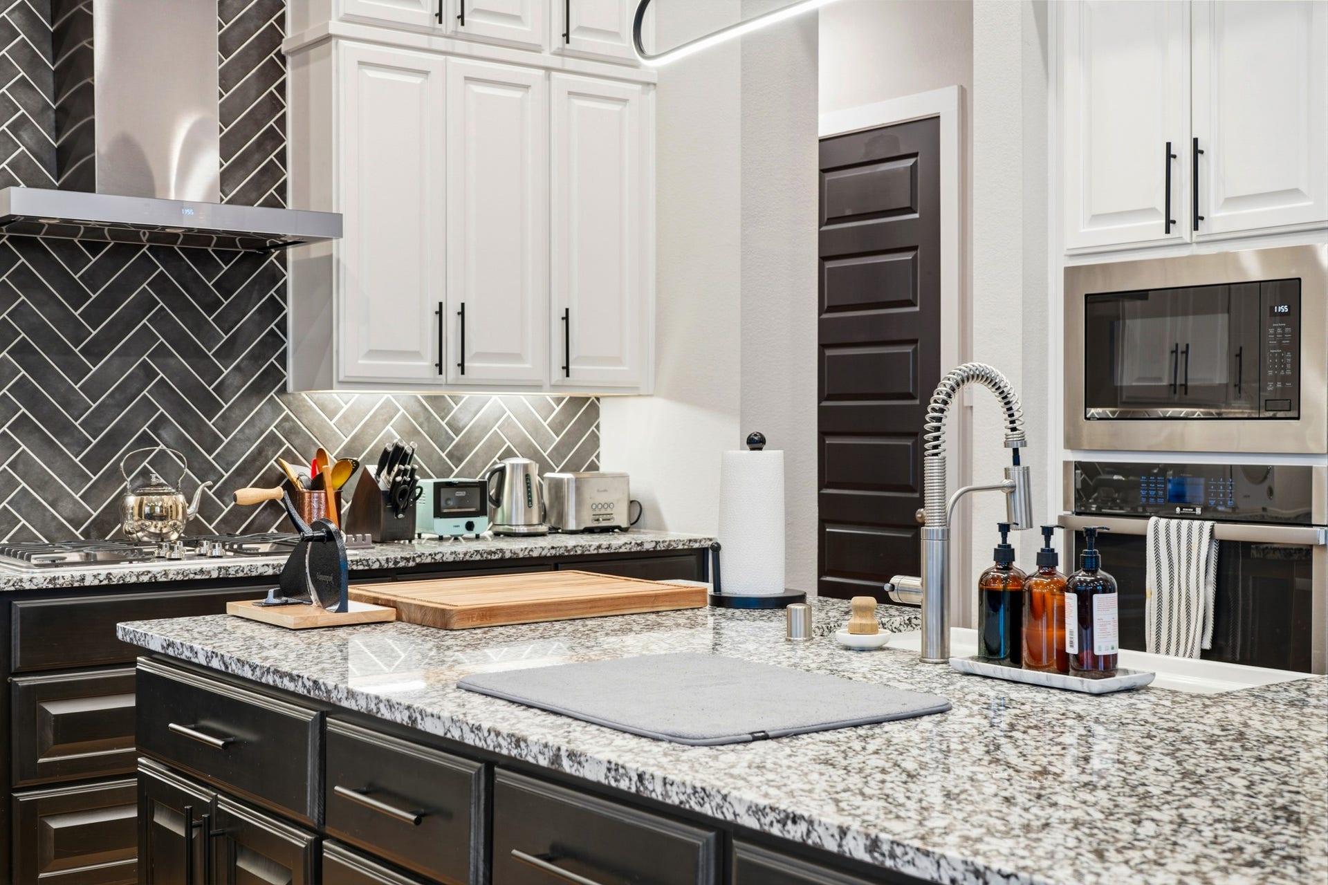 Built-in microwave and oven.
