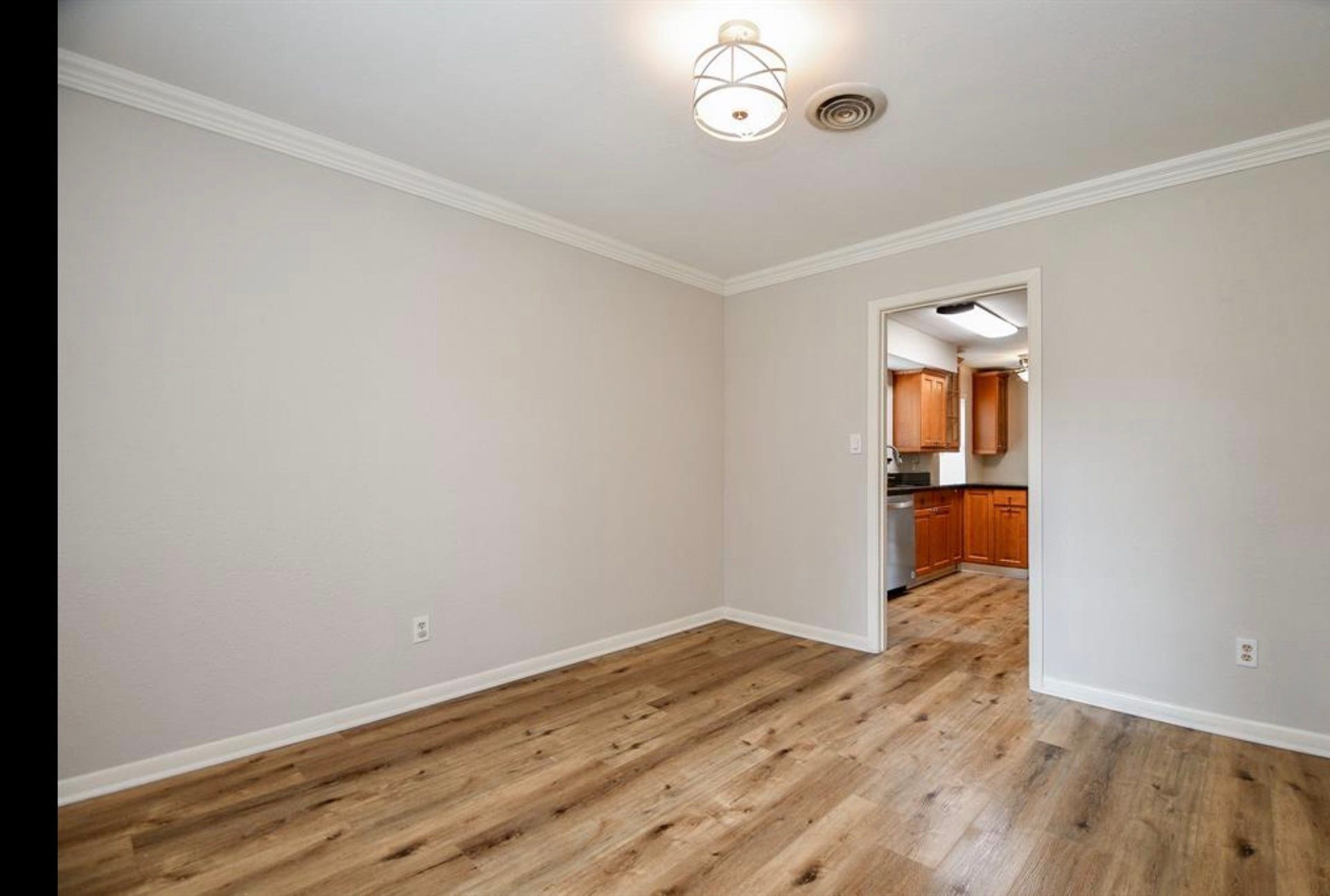 10706 Inwood Drive, Houston, TX 77042
