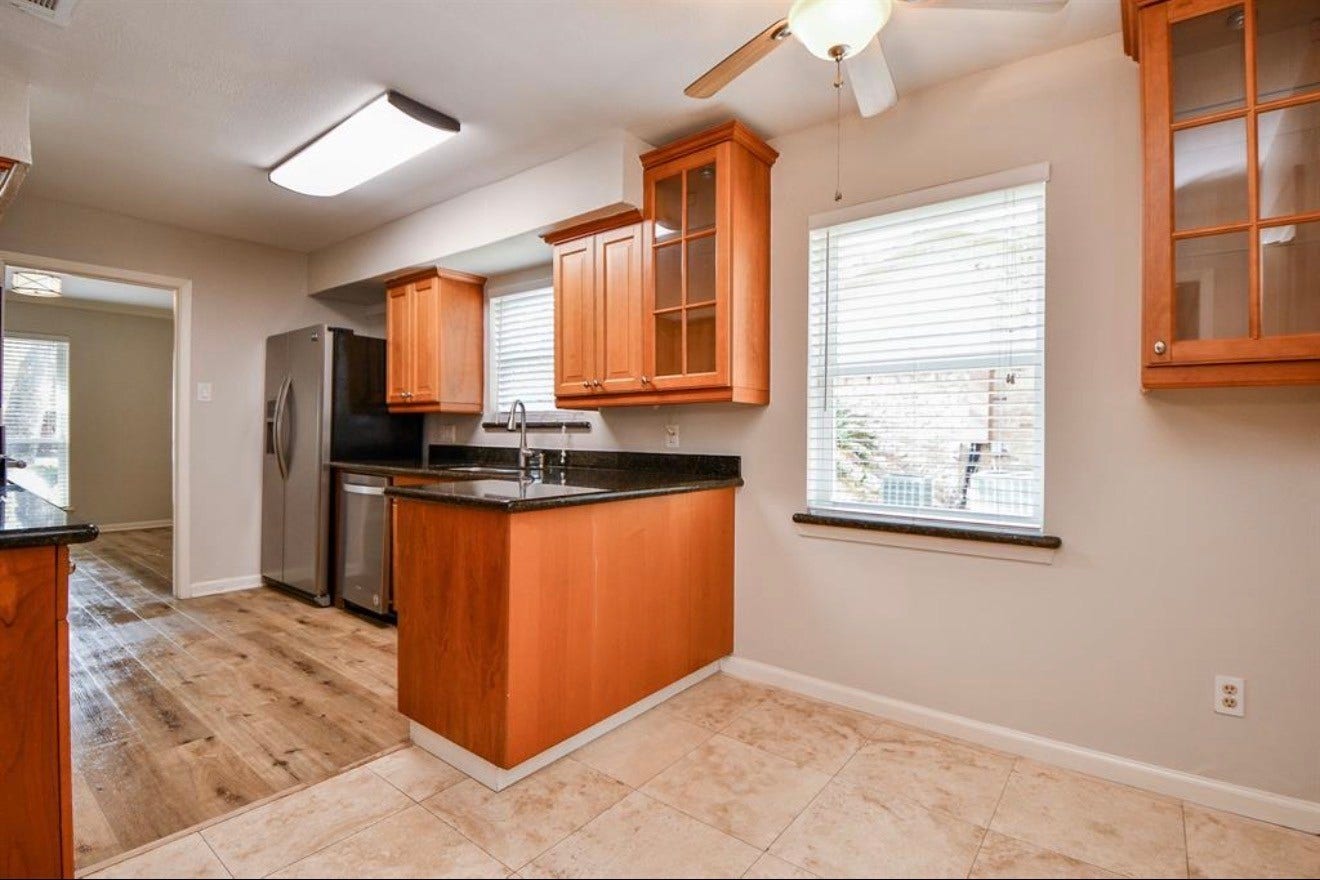 10706 Inwood Drive, Houston, TX 77042