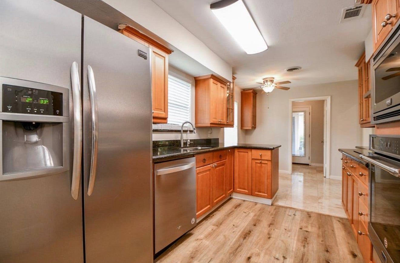 10706 Inwood Drive, Houston, TX 77042