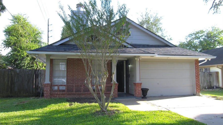 Property photo for 15811 Beechnut Street, Houston, TX