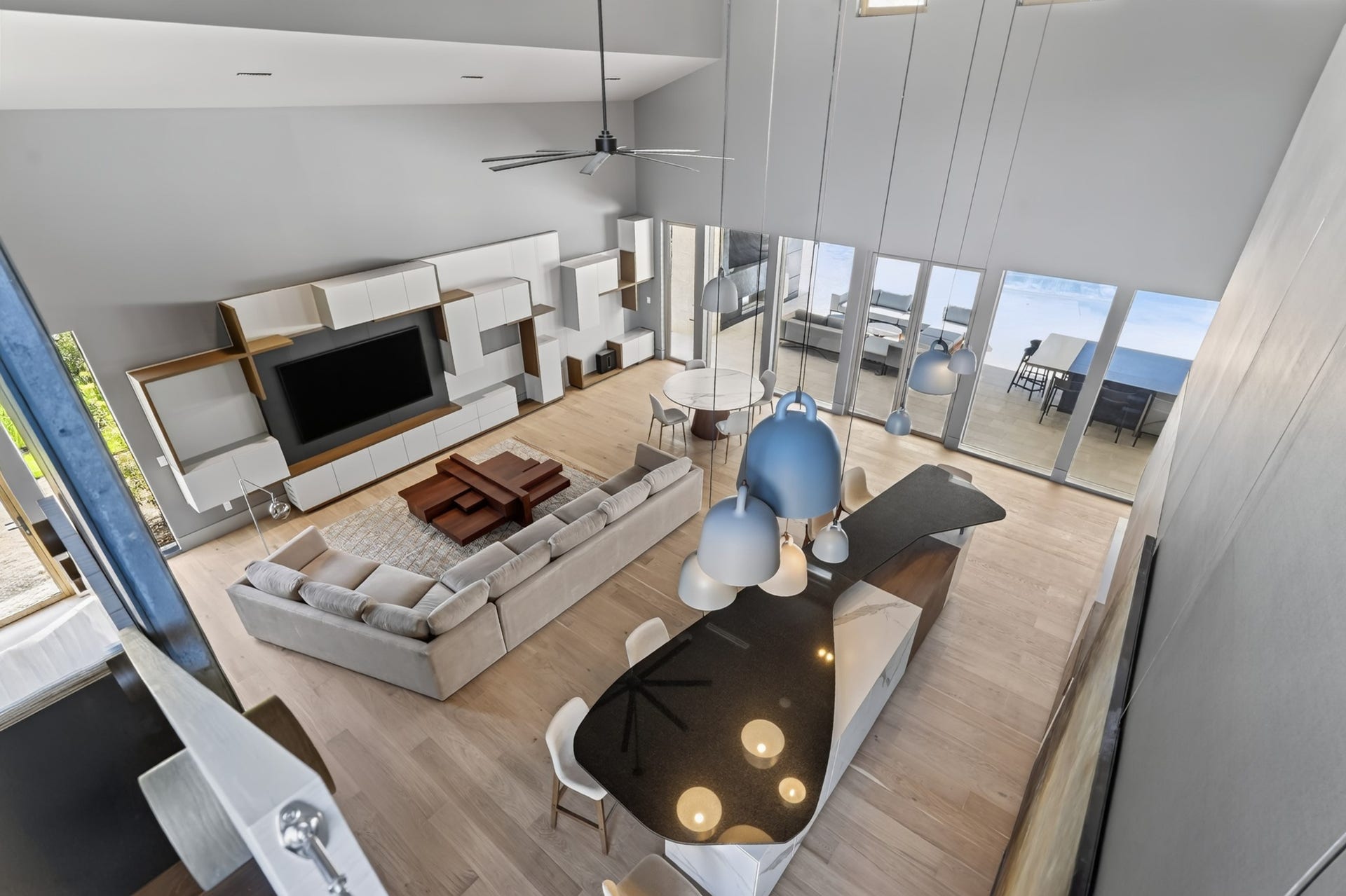 118 Mediterra Way, The Woodlands, TX 77389 118 Mediterra Way, The Woodlands, TX 77389
