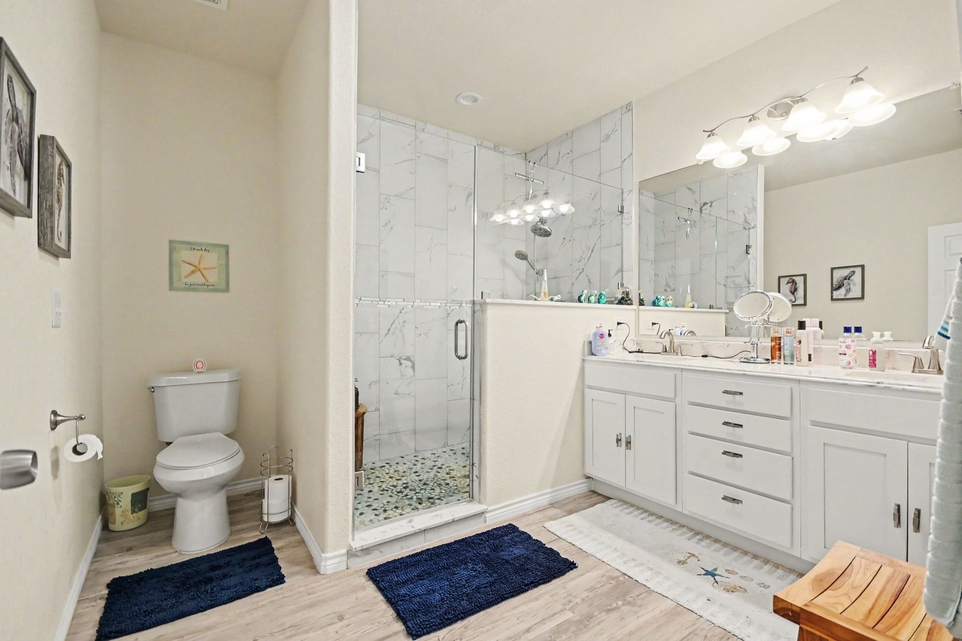 64 Borondo Pines, La Marque, TX 77568 64 Borondo Pines, La Marque, TX 77568