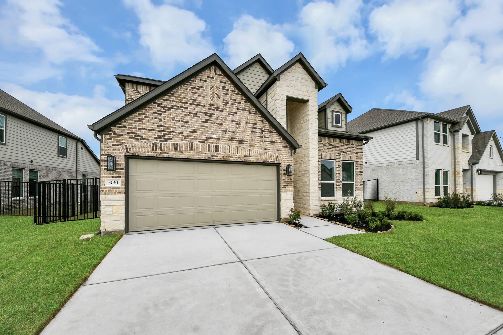 3061 Spoolwood Trail, Magnolia, TX 77355 3061 Spoolwood Trail, Magnolia, TX 77355