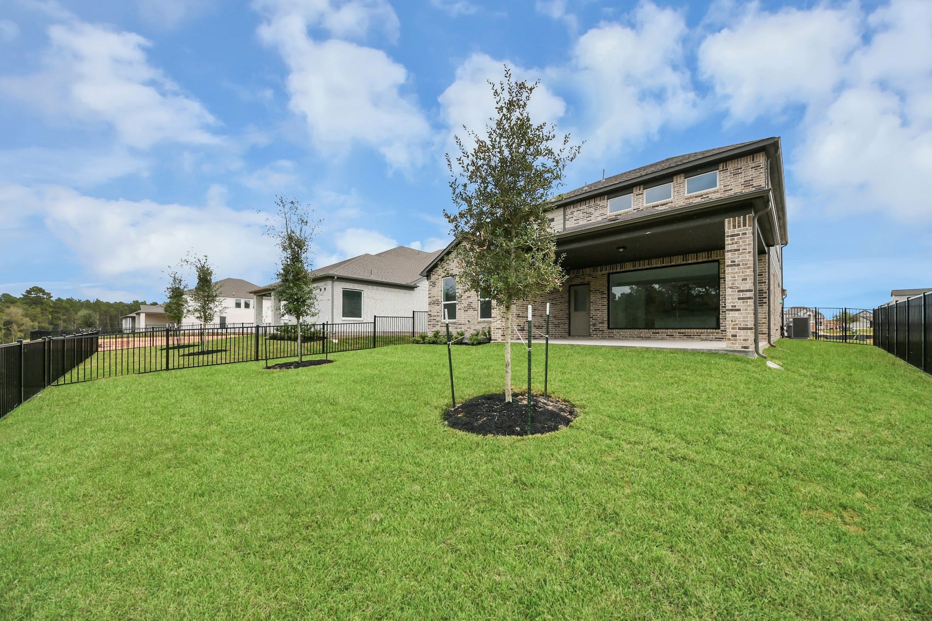 3061 Spoolwood Trail, Magnolia, TX 77355 3061 Spoolwood Trail, Magnolia, TX 77355