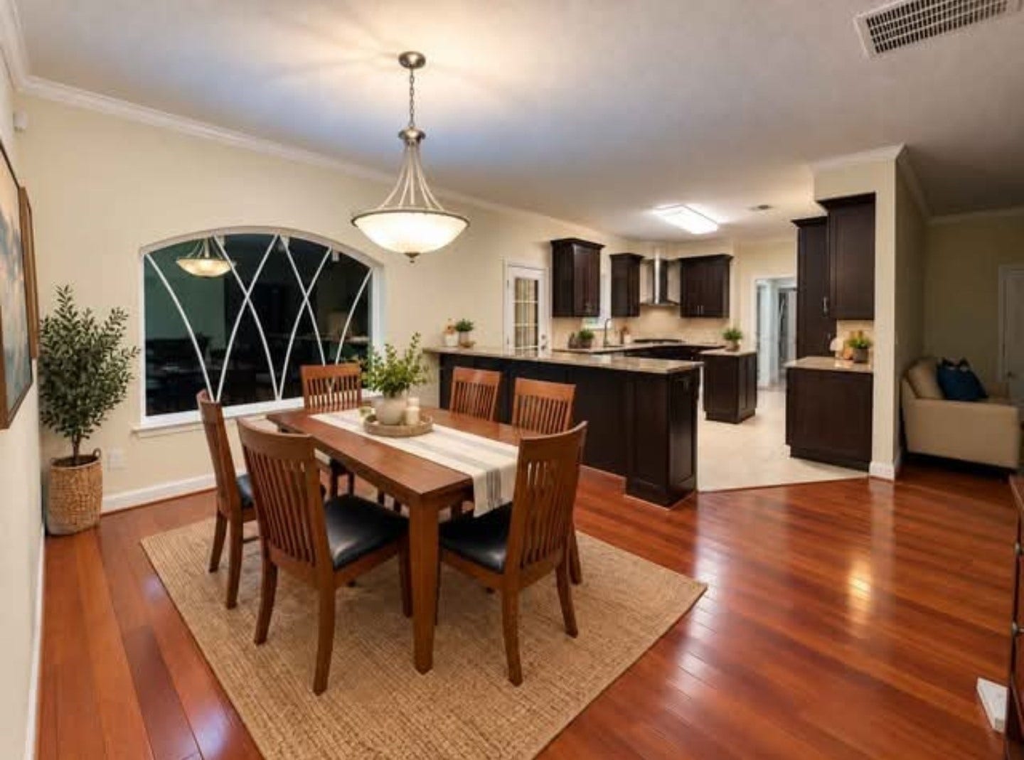 305 Hill Brook Lane, Conroe, TX 77385 305 Hill Brook Lane, Conroe, TX 77385