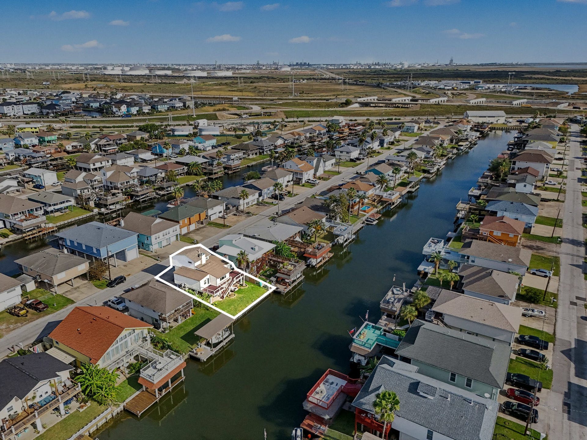 658 Warsaw Street, Bayou Vista, TX 77563 canal front