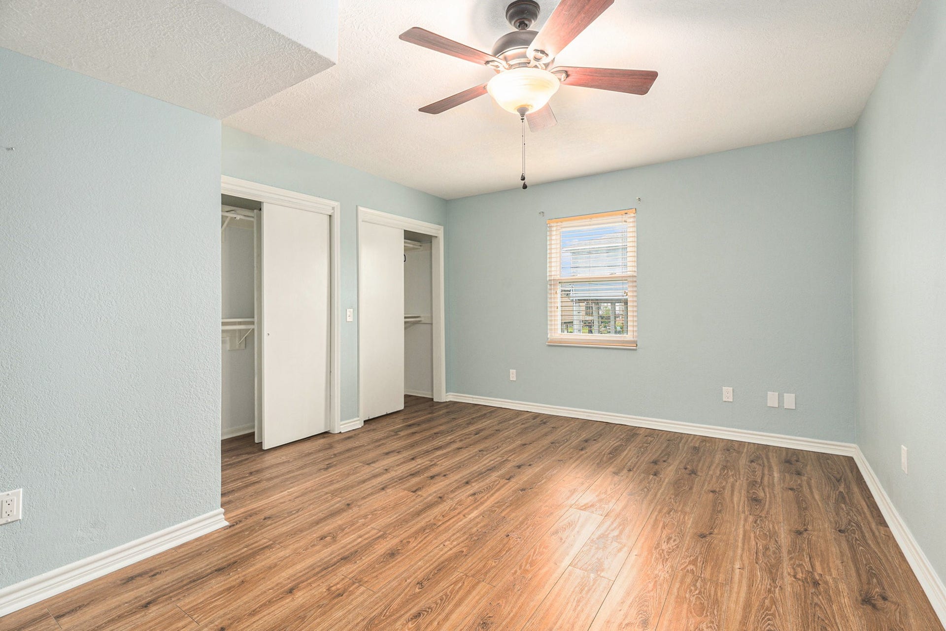 658 Warsaw Street, Bayou Vista, TX 77563 Bedroom 2