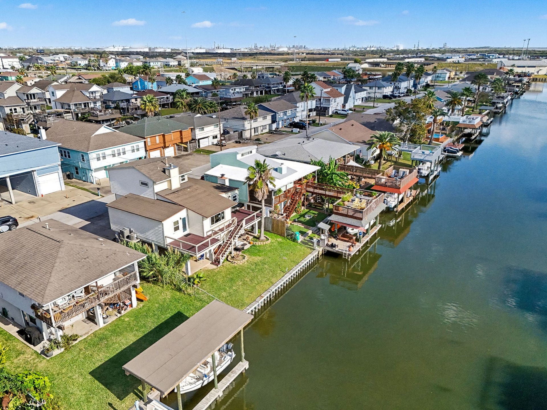 658 Warsaw Street, Bayou Vista, TX 77563 canal front