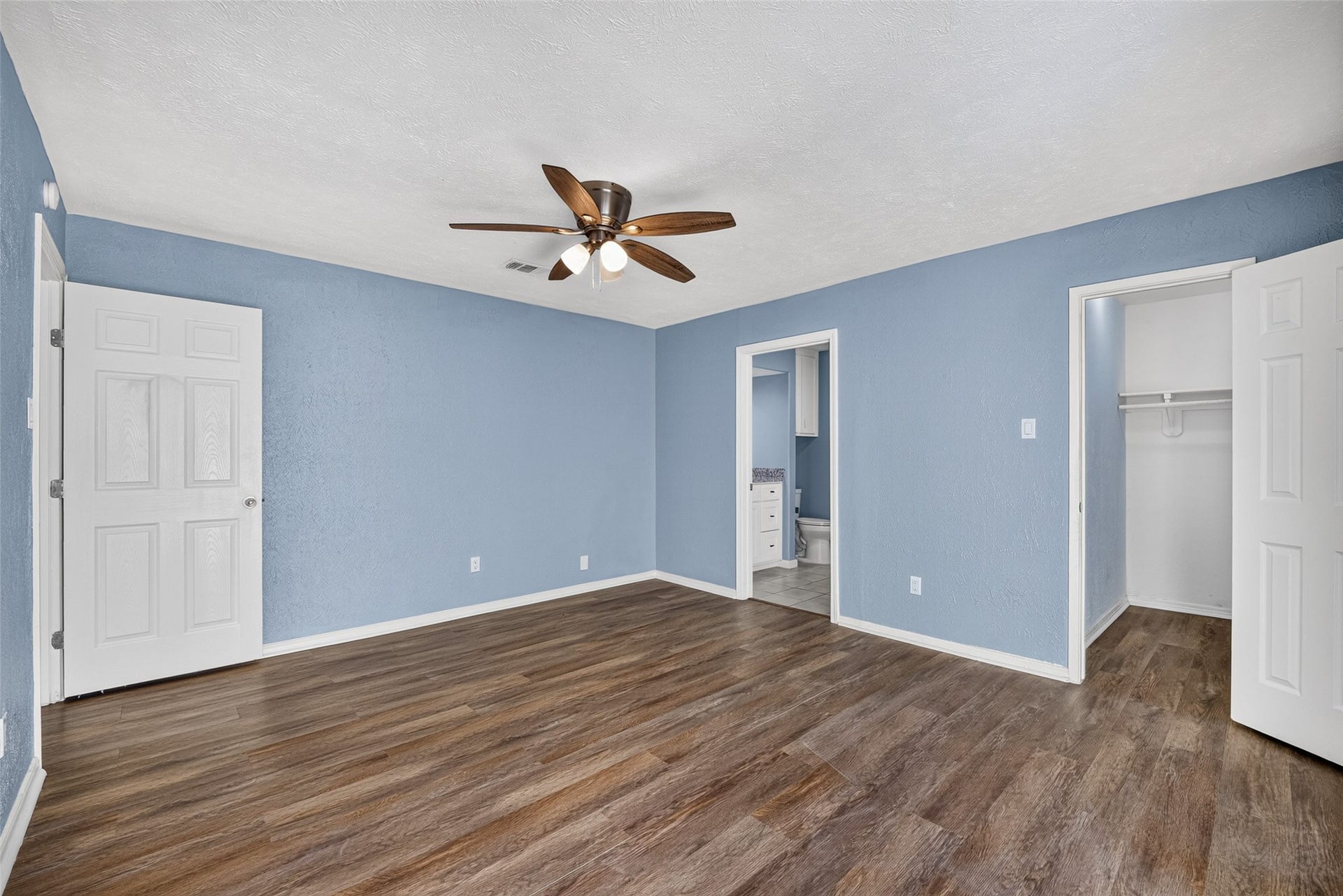 11803 Brook Meadows Lane, Meadows Place, TX 77477 11803 Brook Meadows Lane, Meadows Place, TX 77477