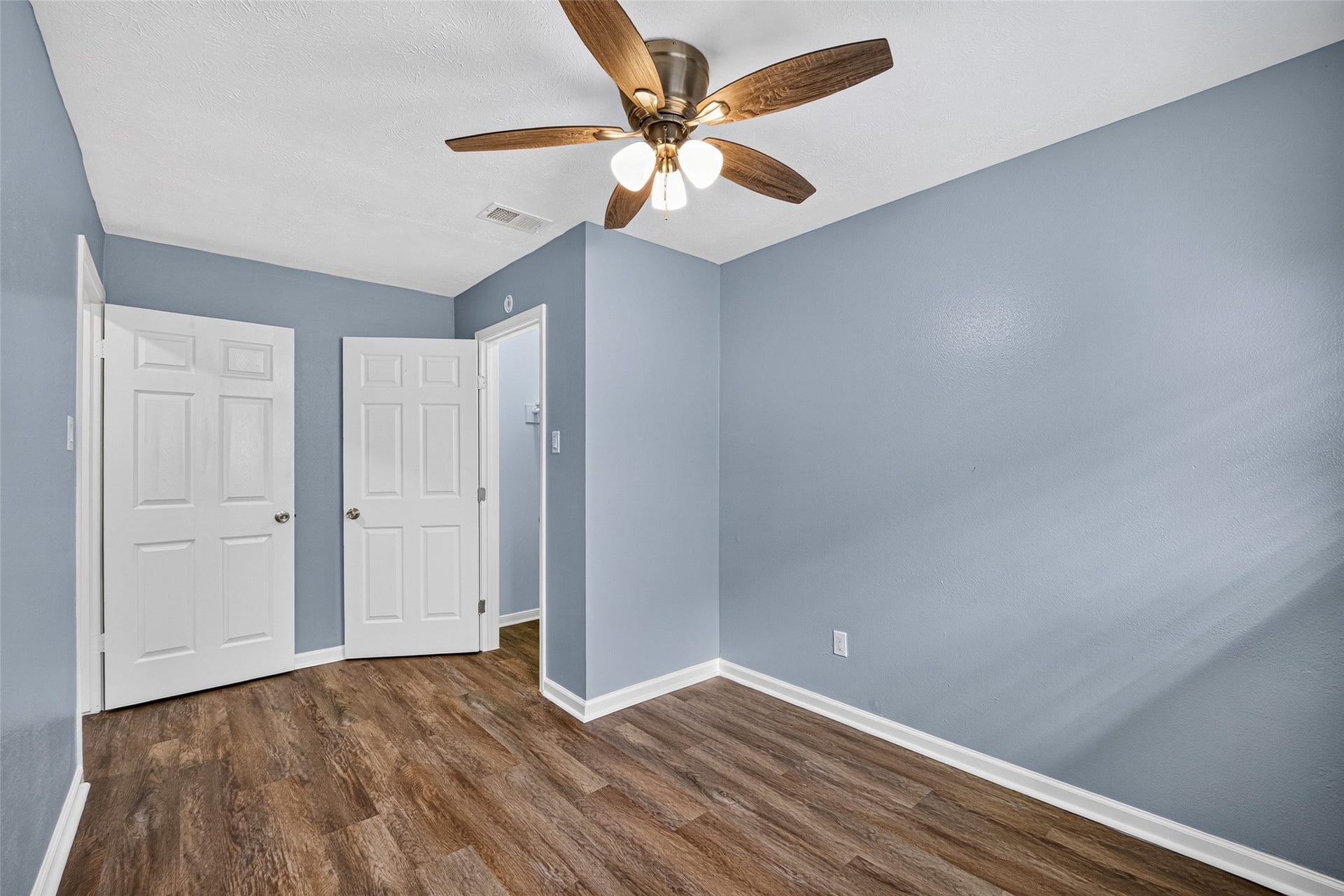 11803 Brook Meadows Lane, Meadows Place, TX 77477 11803 Brook Meadows Lane, Meadows Place, TX 77477