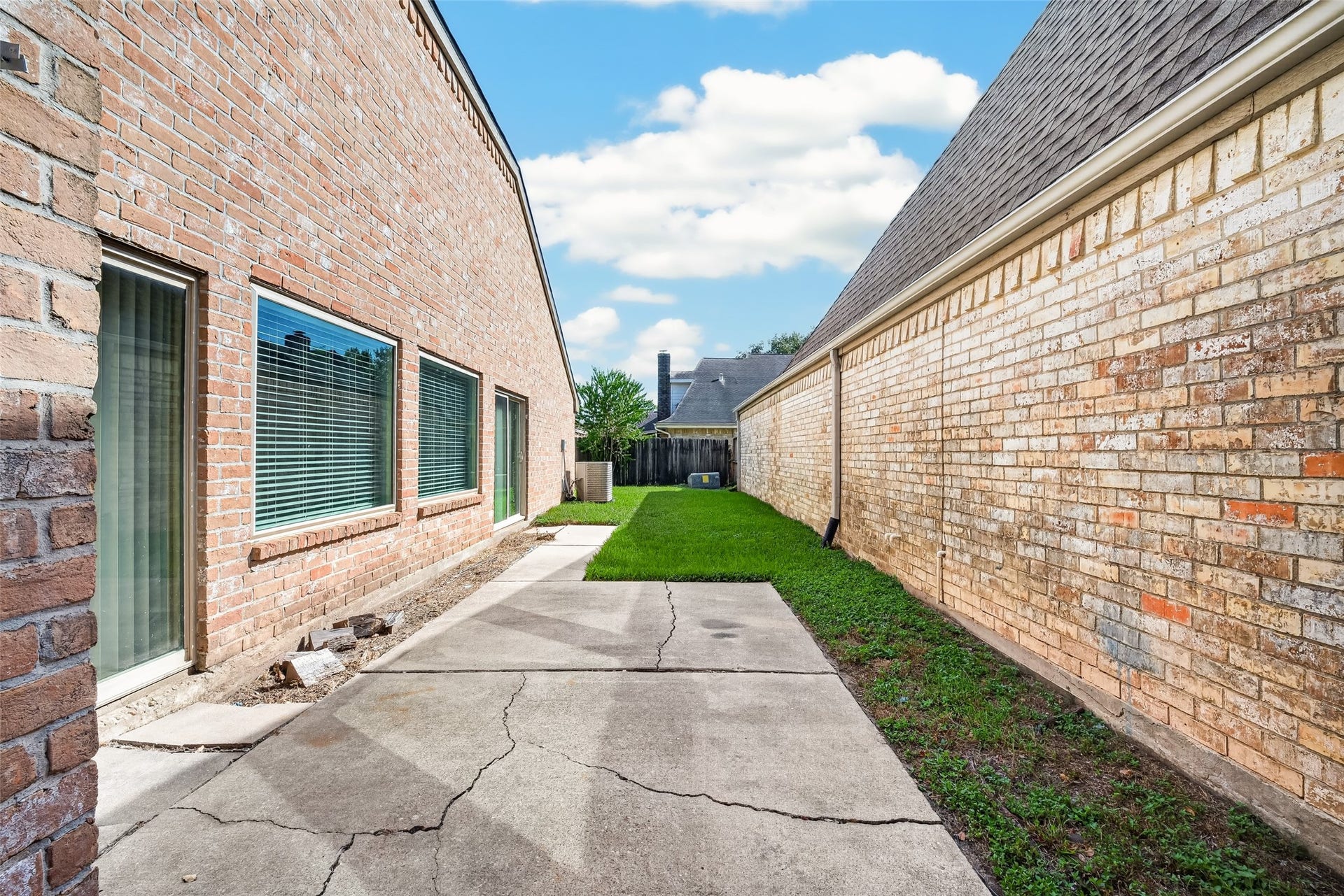 11803 Brook Meadows Lane, Meadows Place, TX 77477 11803 Brook Meadows Lane, Meadows Place, TX 77477