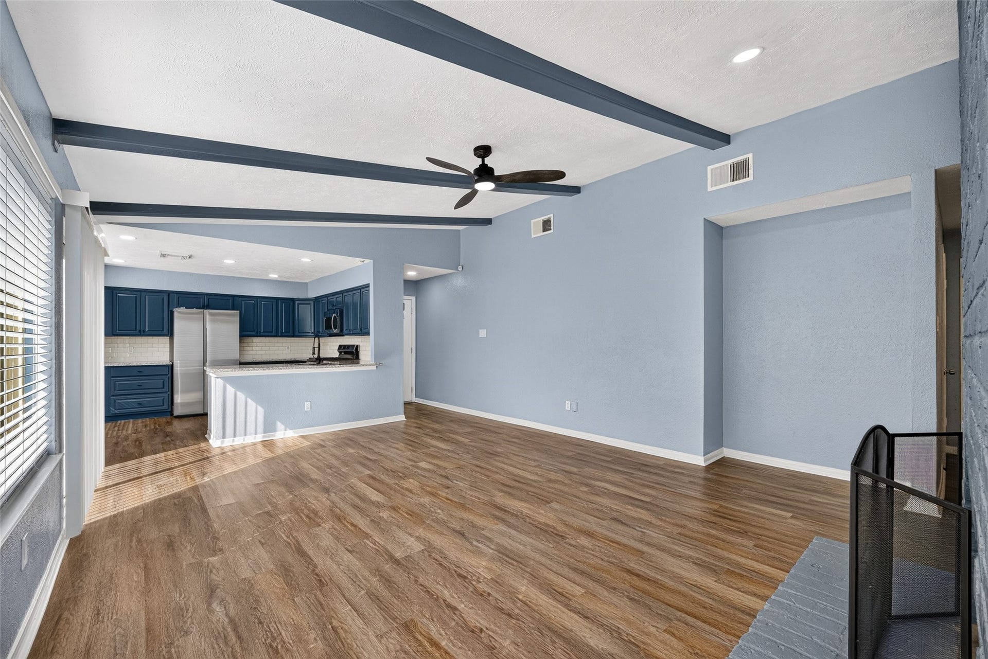 11803 Brook Meadows Lane, Meadows Place, TX 77477 11803 Brook Meadows Lane, Meadows Place, TX 77477