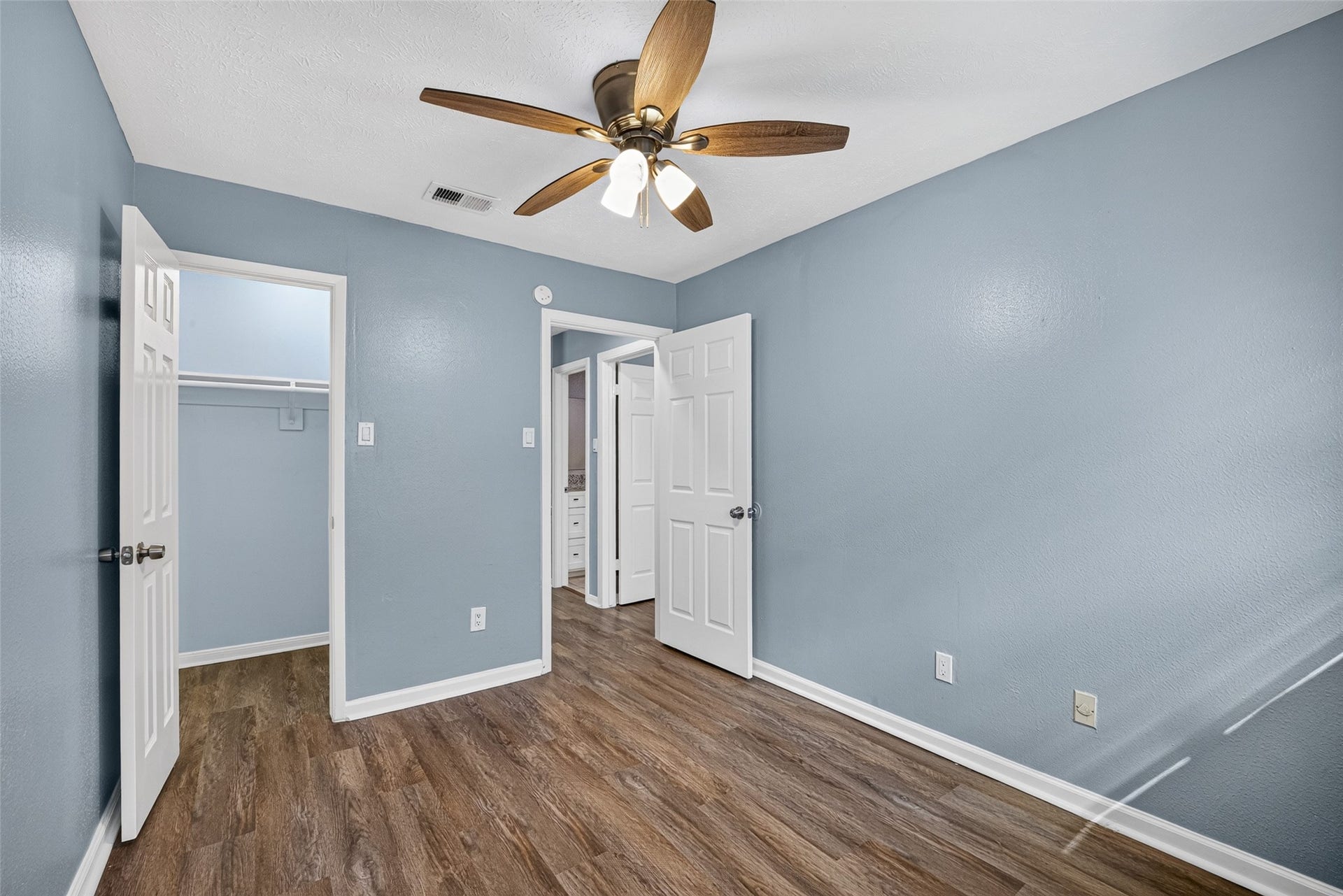 11803 Brook Meadows Lane, Meadows Place, TX 77477 11803 Brook Meadows Lane, Meadows Place, TX 77477