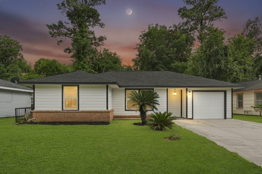 Property photo for 7218 Bretshire Drive, Houston, TX