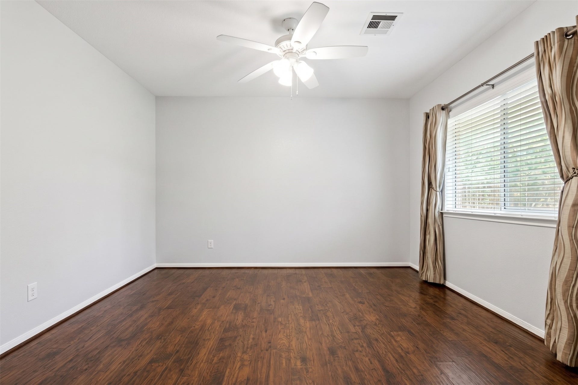 21707 Alta Peak Way, Katy, TX 77449 21707 Alta Peak Way, Katy, TX 77449