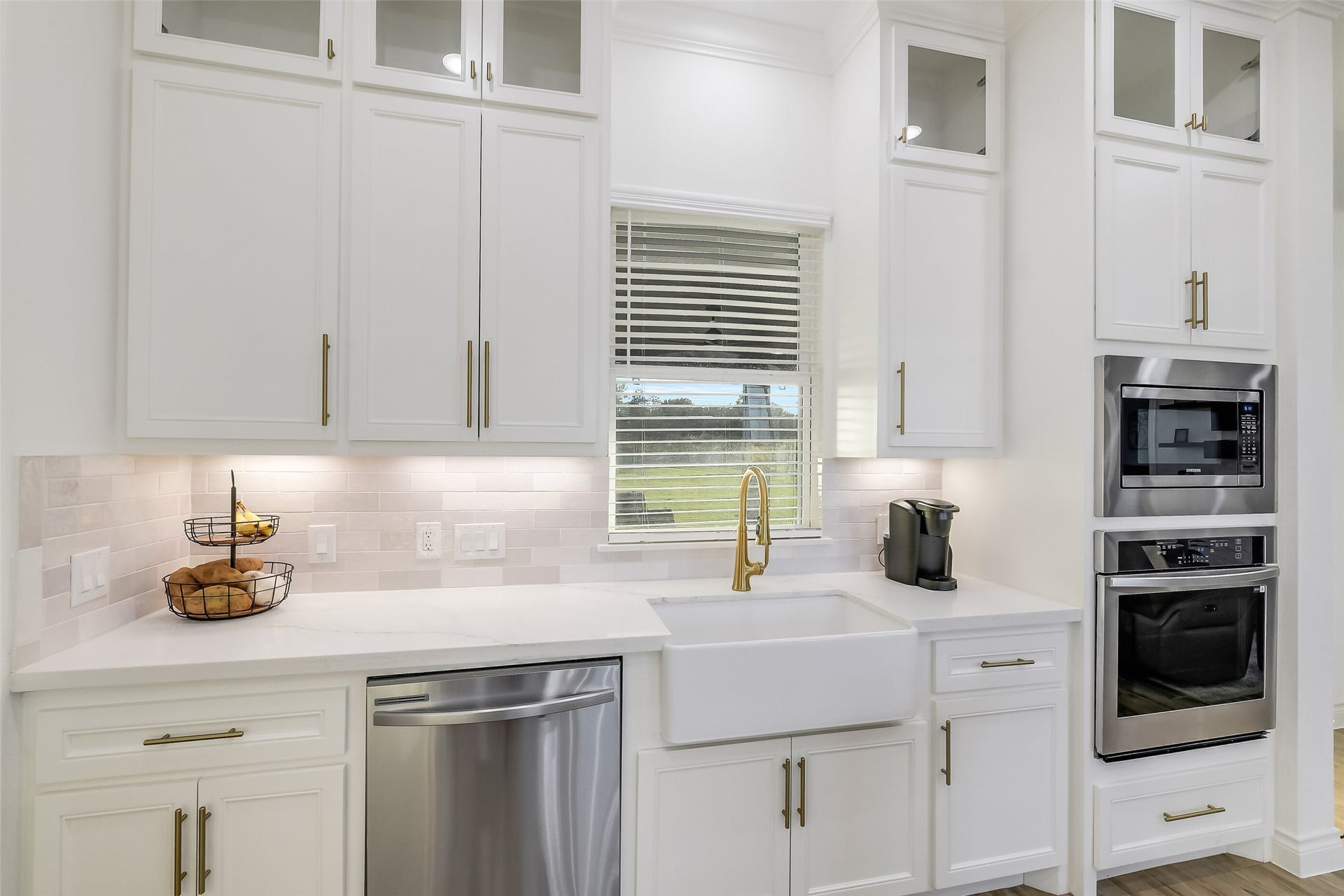 9726 Sweet Tea Lane, Needville, TX 77461 9726 Sweet Tea Lane, Needville, TX 77461