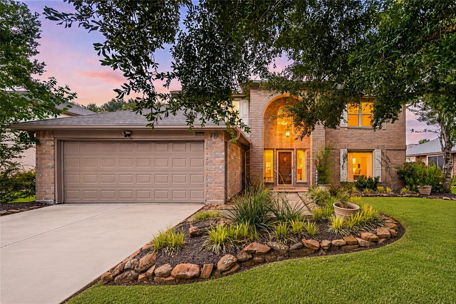 Property photo for 1906 Coronado Street, Friendswood, TX