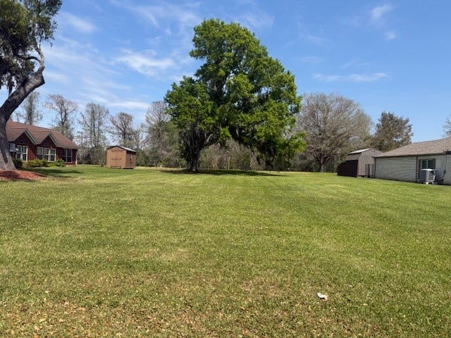 Property photo for 2225 Riverside Drive, West Columbia, TX