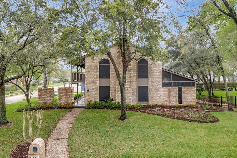Property photo for 822 Devonport Lane, Seabrook, TX