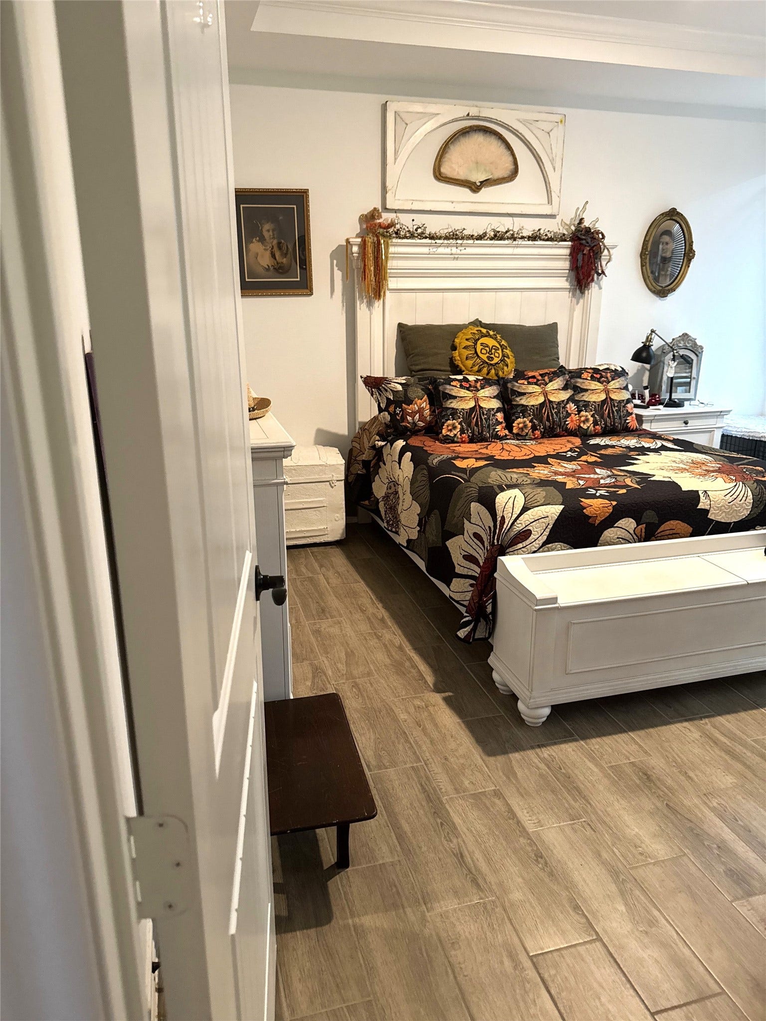 8015 Prospect Drive, Fulshear, TX 77441 Step into this inviting bedroom where beautiful wood-style tile flooring adds warmth, character, and easy-care elegance. The thoughtfully arranged space offers a cozy atmosphere with room for your personal style, creating a comfortable place to relax and recharge.