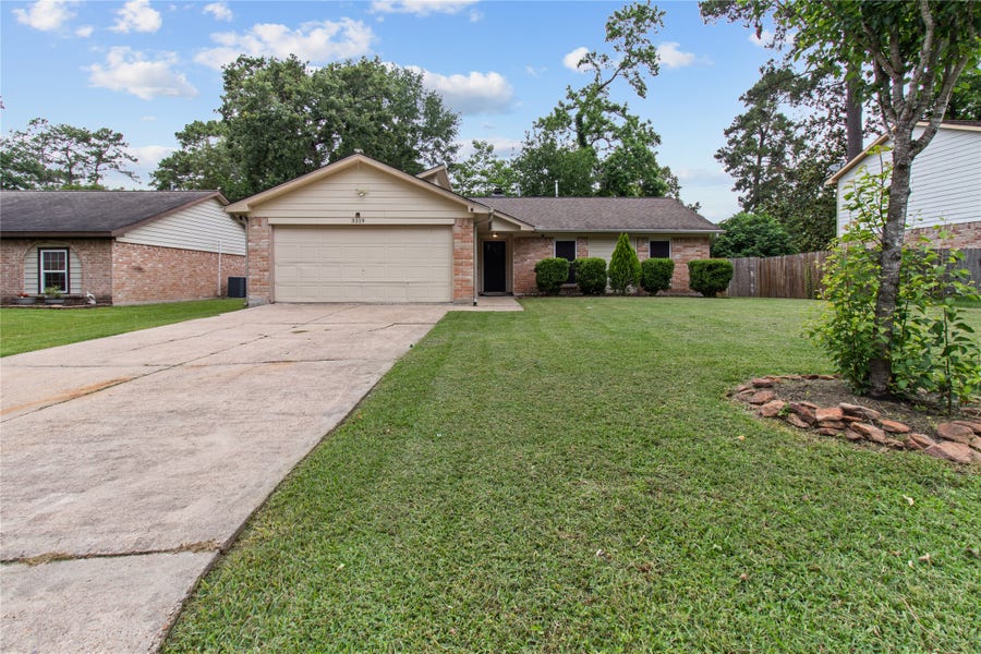 Property photo for 3319 Laurel Fork Drive, Kingwood, TX