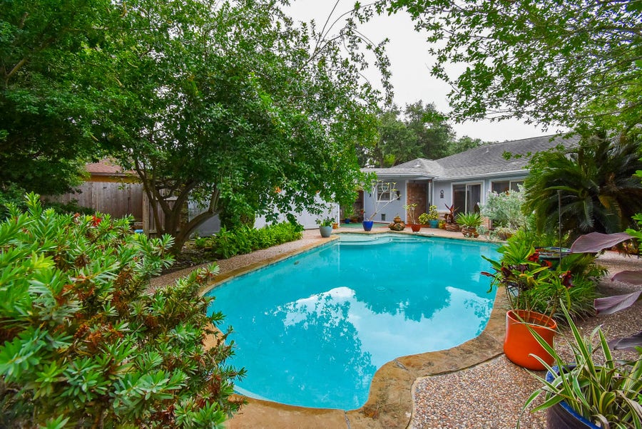 Property photo for 3007 Bonney Briar Drive, Missouri City, TX