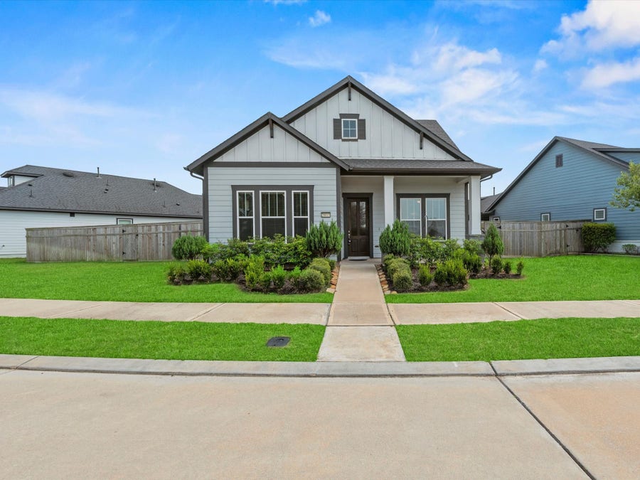 Property photo for 28615 Eden Creek Trail, Fulshear, TX