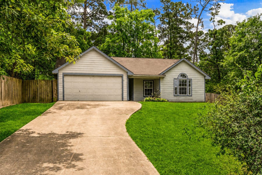 Property photo for 10344 Royal Damon Drive, Conroe, TX