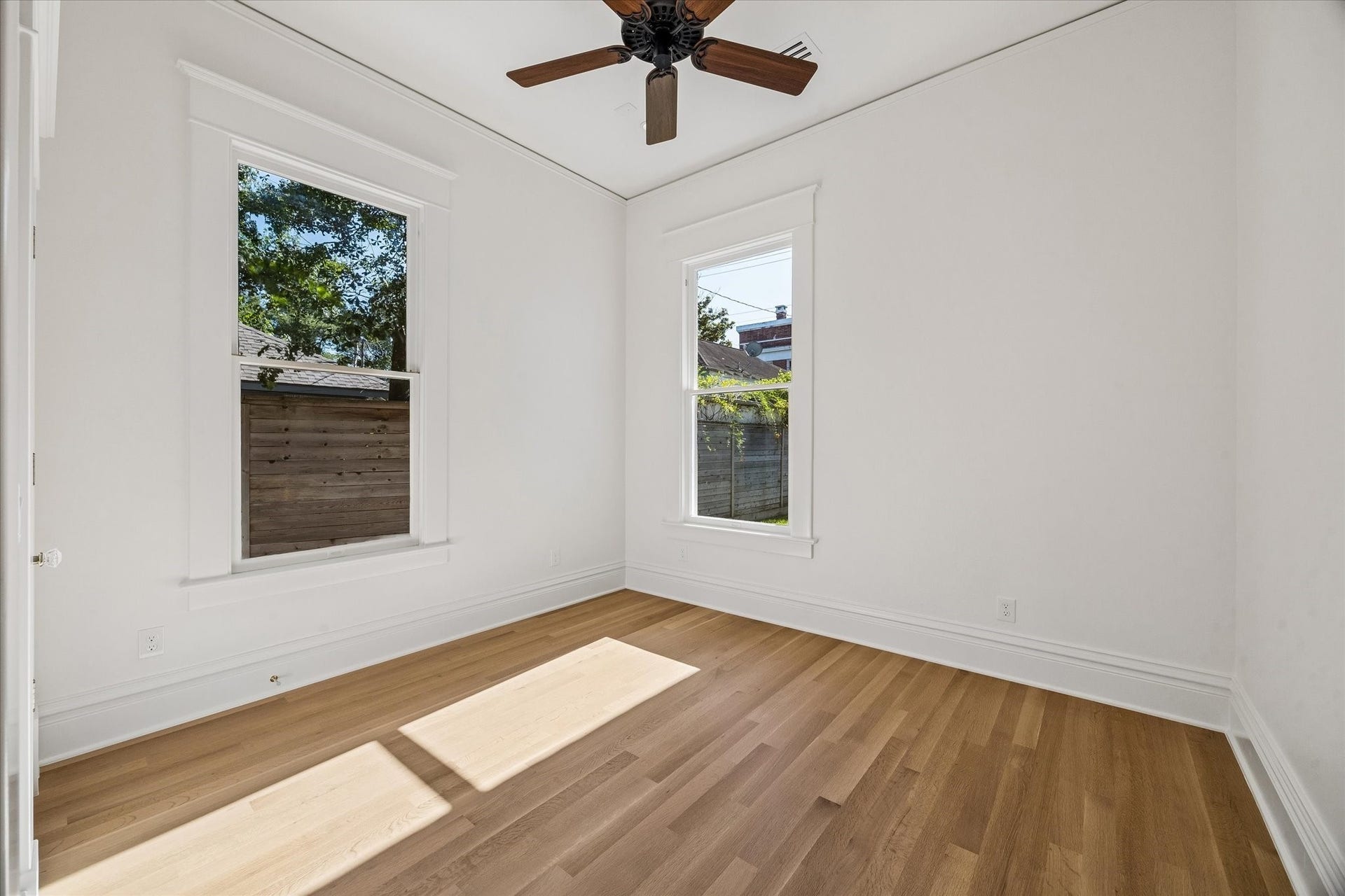 1203 Heights Boulevard, Houston, TX 77008 The back bedroom is also light and bright.