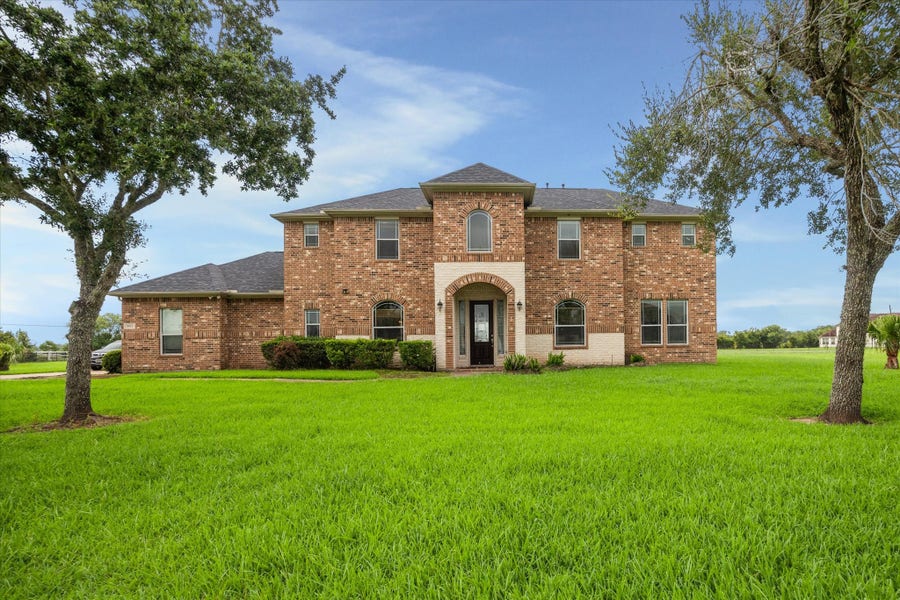 Property photo for 9011 Majesty Lane, Richmond, TX