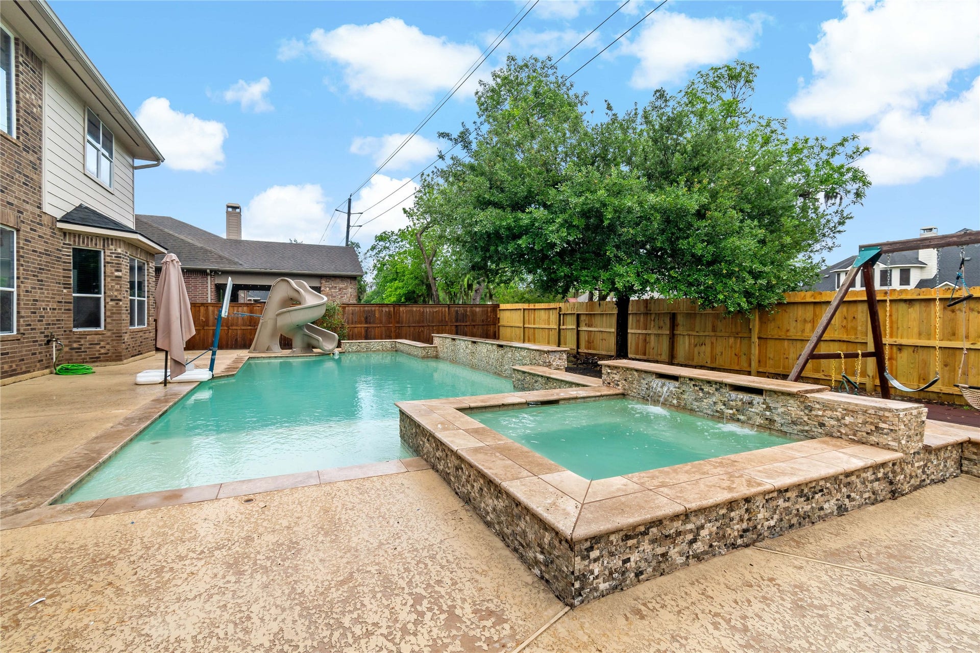 8835 Stowe Creek Lane, Missouri City, TX 77459 8835 Stowe Creek Lane, Missouri City, TX 77459