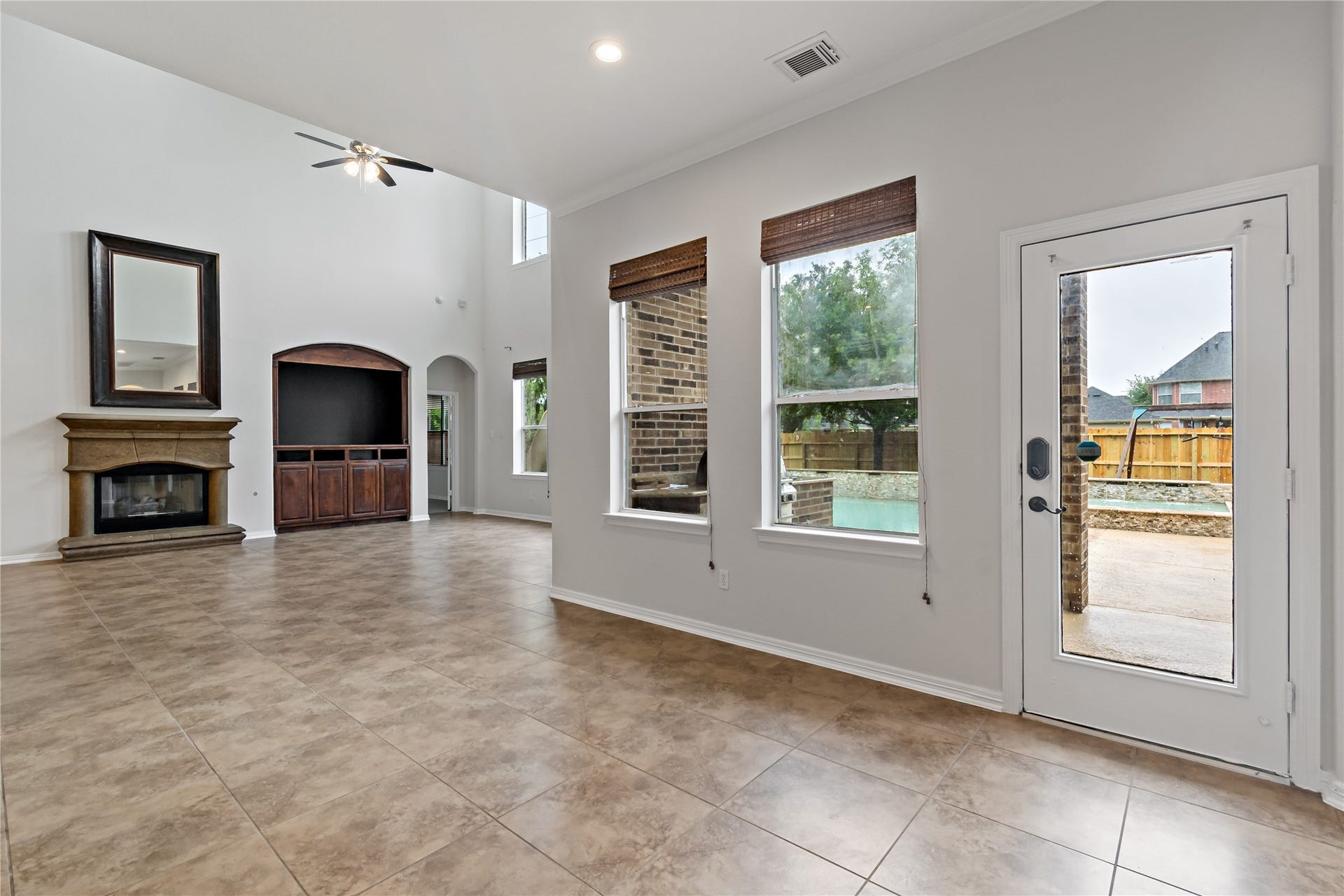 8835 Stowe Creek Lane, Missouri City, TX 77459 8835 Stowe Creek Lane, Missouri City, TX 77459
