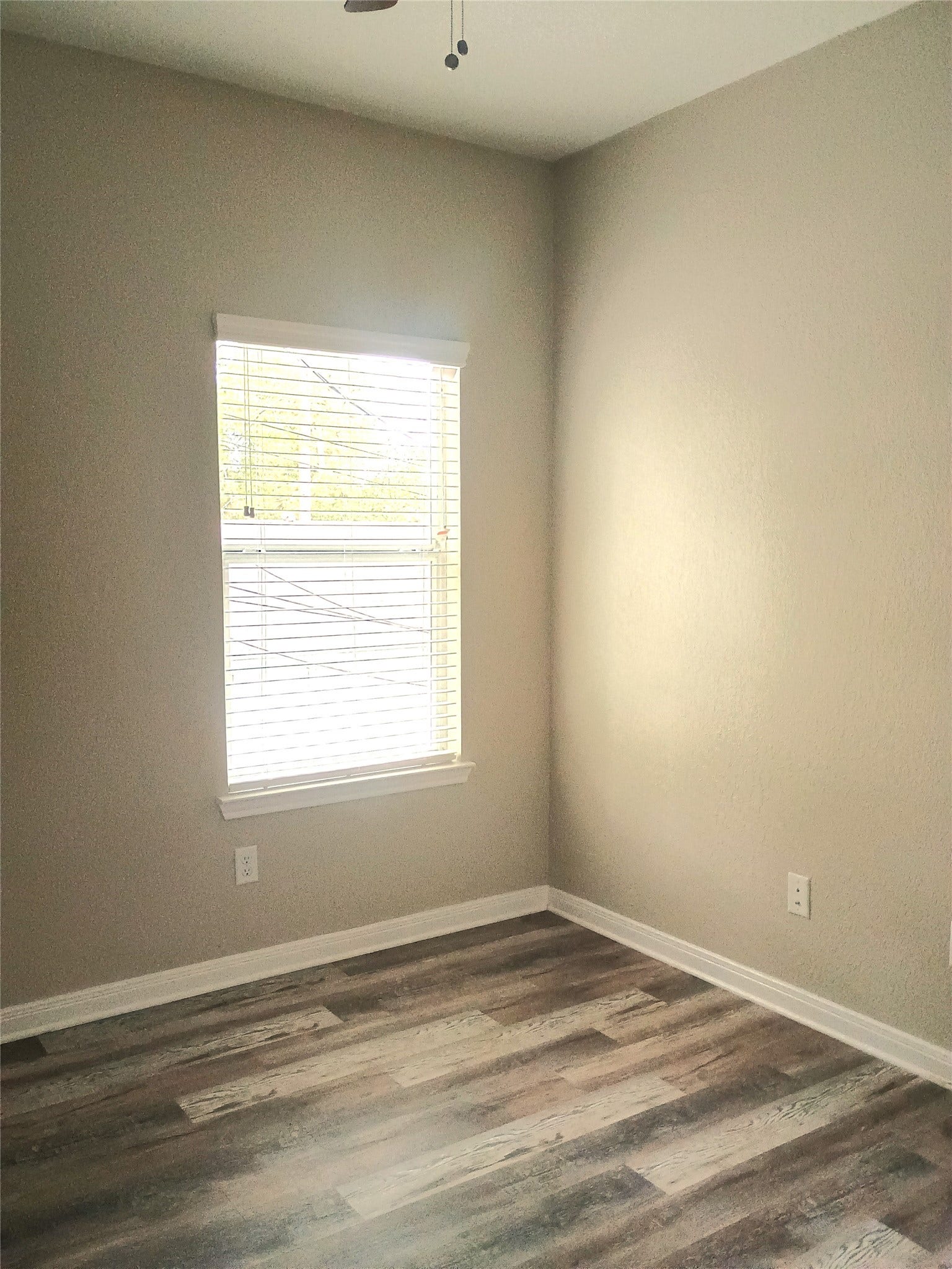 617 Edgar Street, #B, Conroe, TX 77301 617 Edgar Street, #B, Conroe, TX 77301